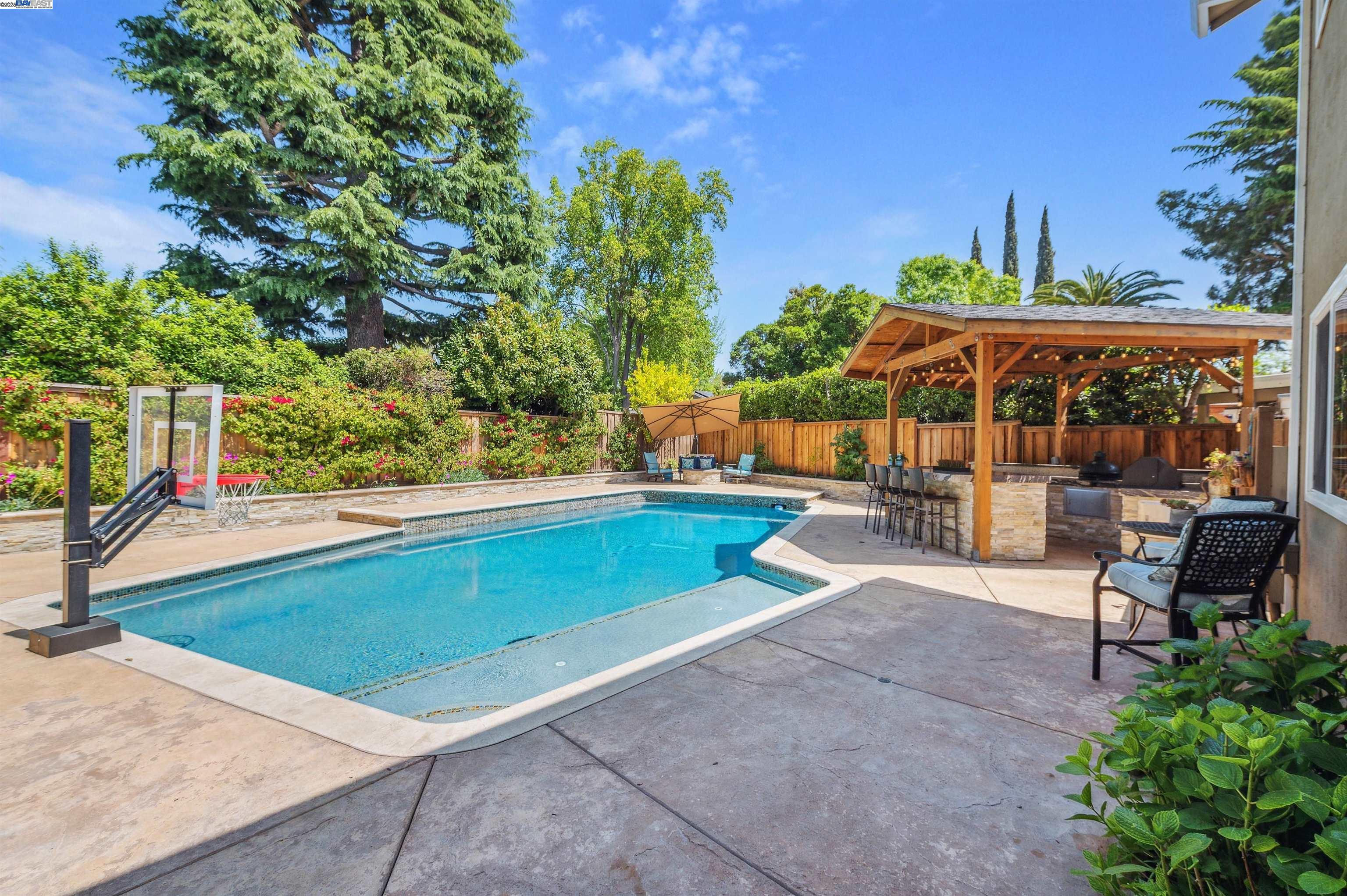 Detail Gallery Image 40 of 53 For 4839 Merganser Ct, Pleasanton,  CA 94566 - 4 Beds | 3 Baths