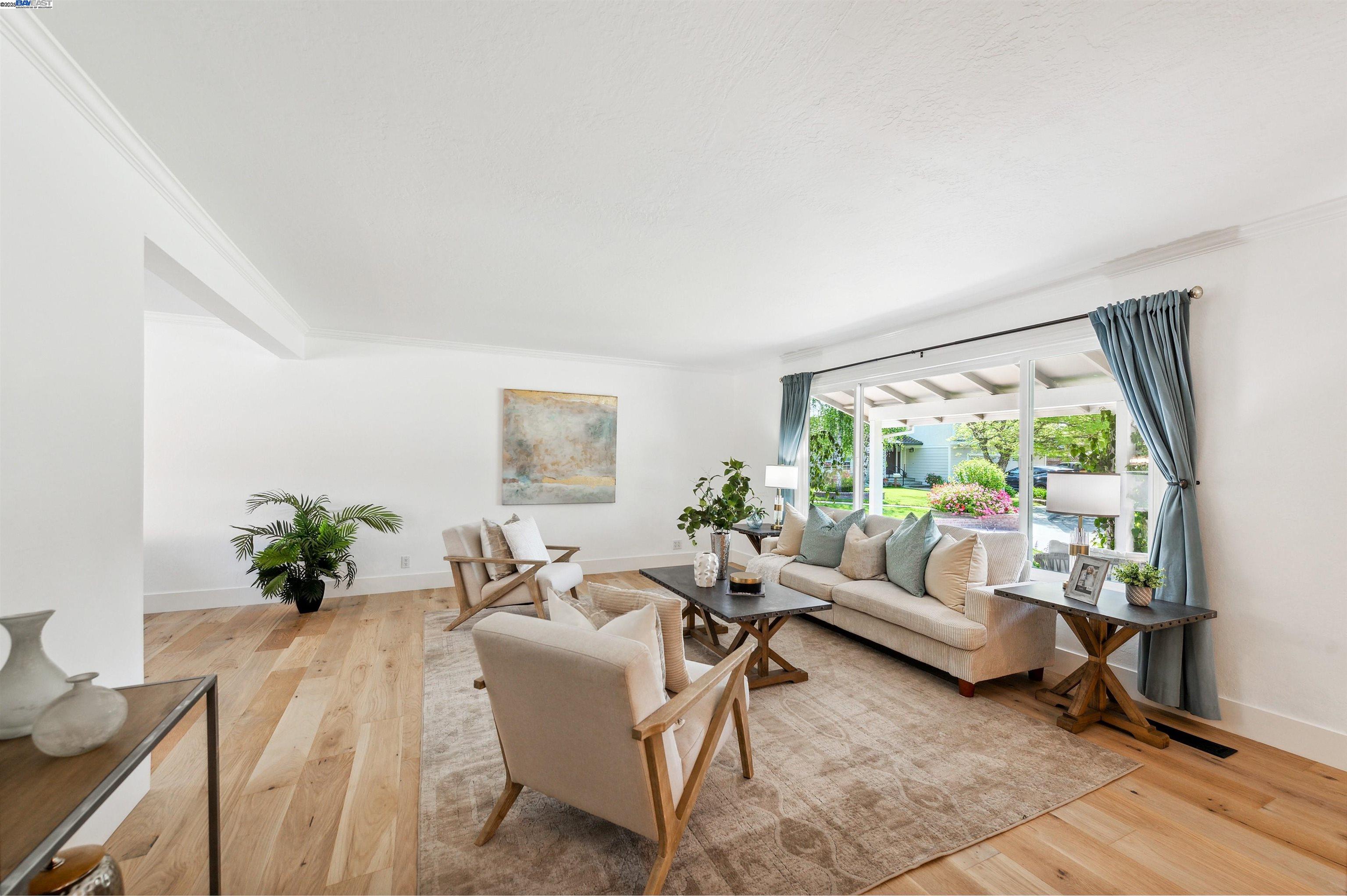 Detail Gallery Image 8 of 53 For 4839 Merganser Ct, Pleasanton,  CA 94566 - 4 Beds | 3 Baths