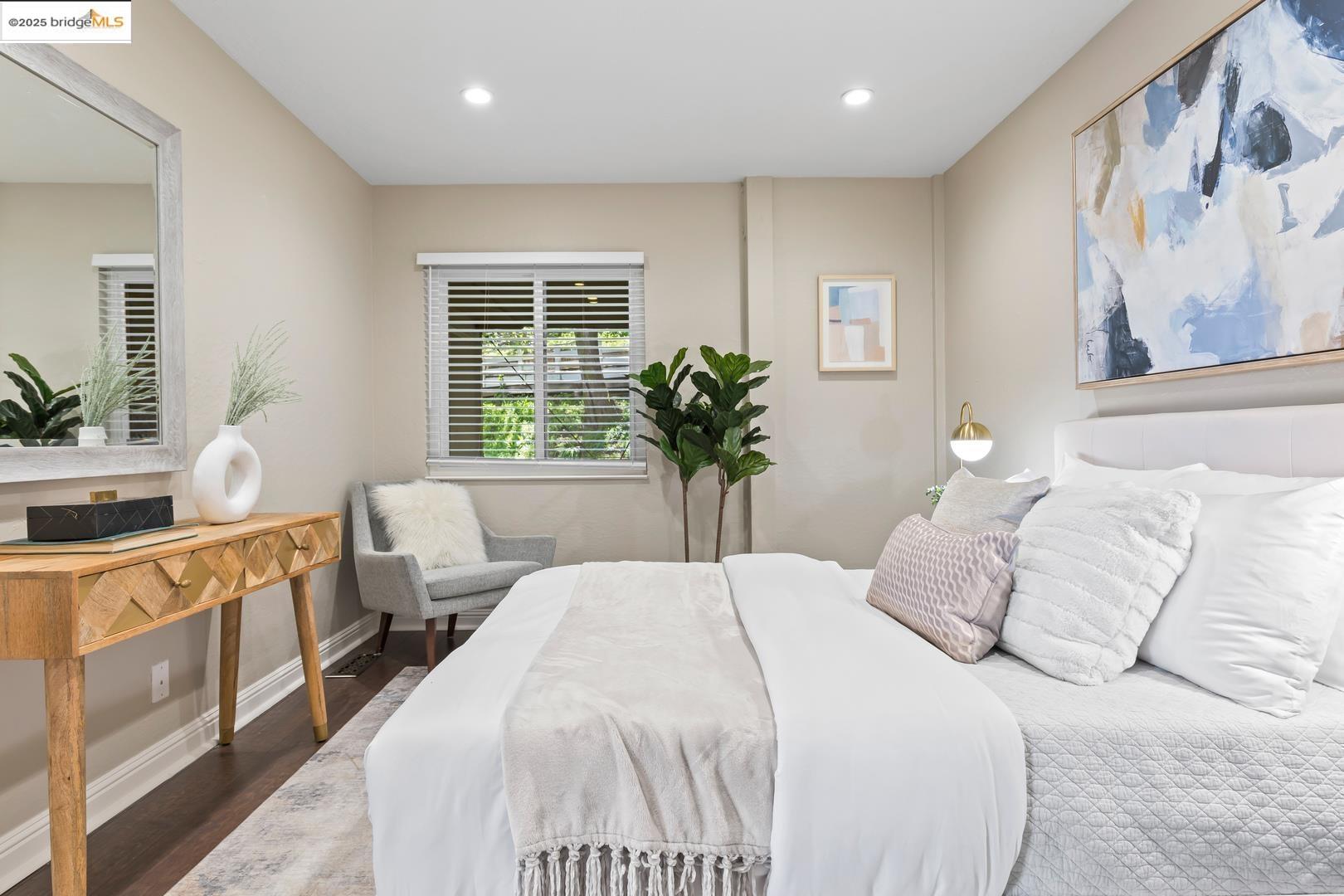 6533 Chelton DR, Oakland, California 94611, 4 Bedrooms Bedrooms, 11 Rooms Rooms,3 BathroomsBathrooms,Residential,For Sale,6533 Chelton DR,41091798