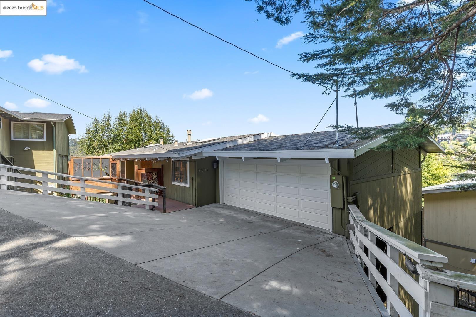 6533 Chelton DR, Oakland, California 94611, 4 Bedrooms Bedrooms, 11 Rooms Rooms,3 BathroomsBathrooms,Residential,For Sale,6533 Chelton DR,41091798