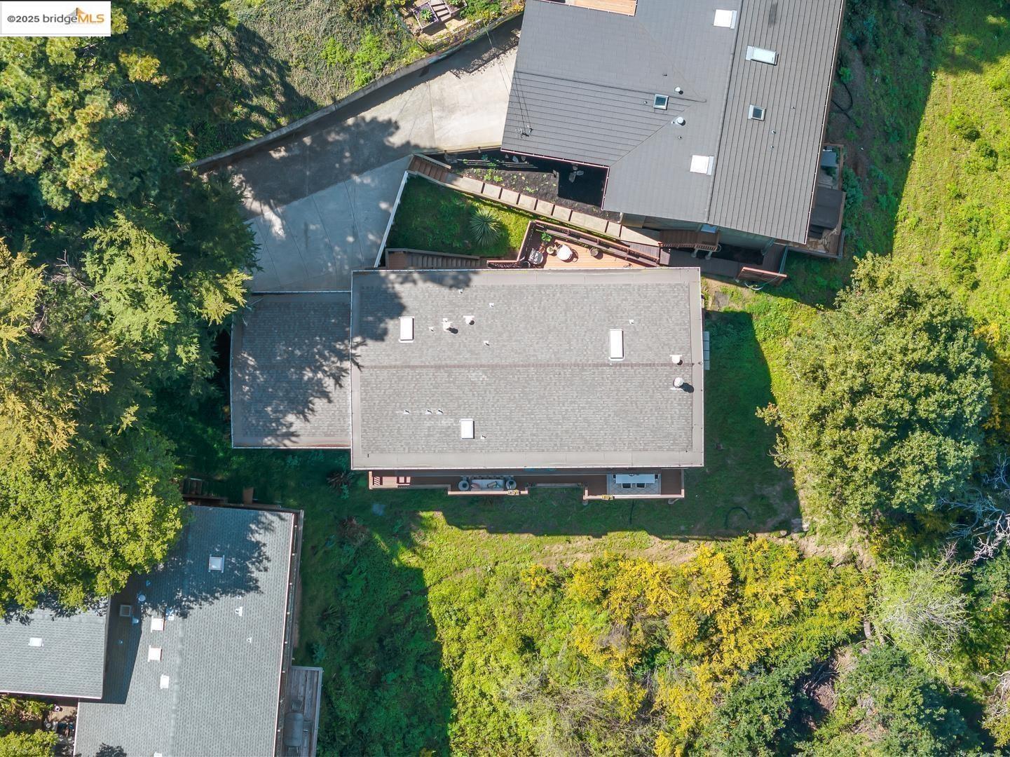 6533 Chelton DR, Oakland, California 94611, 4 Bedrooms Bedrooms, 11 Rooms Rooms,3 BathroomsBathrooms,Residential,For Sale,6533 Chelton DR,41091798