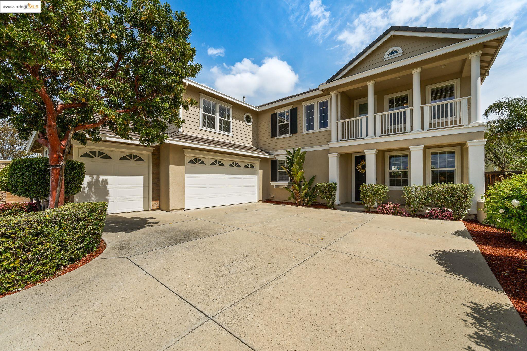 Detail Gallery Image 2 of 42 For 2308 Windy Springs Ln, Brentwood,  CA 94513 - 5 Beds | 4 Baths