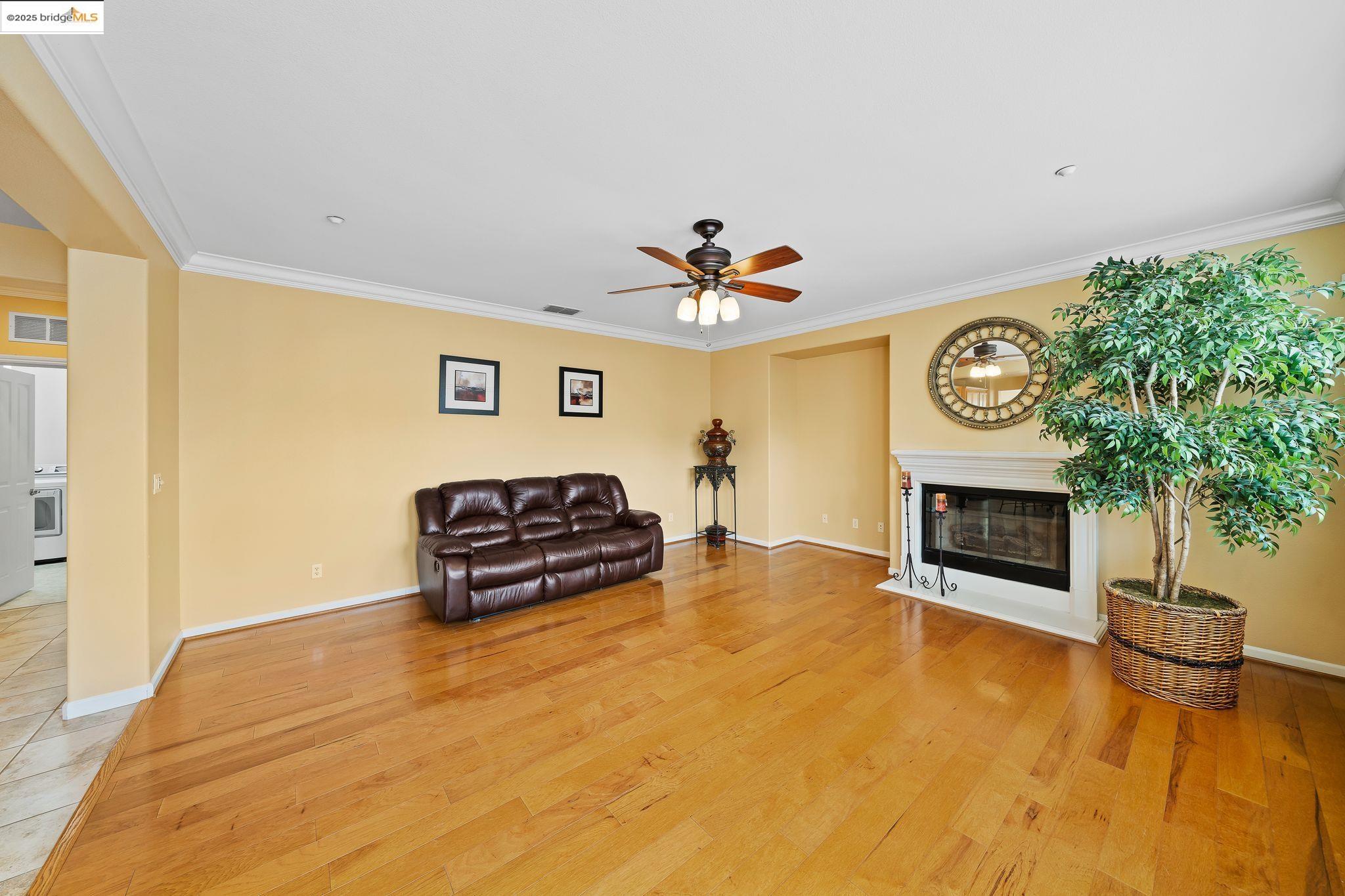 Detail Gallery Image 11 of 42 For 2308 Windy Springs Ln, Brentwood,  CA 94513 - 5 Beds | 4 Baths