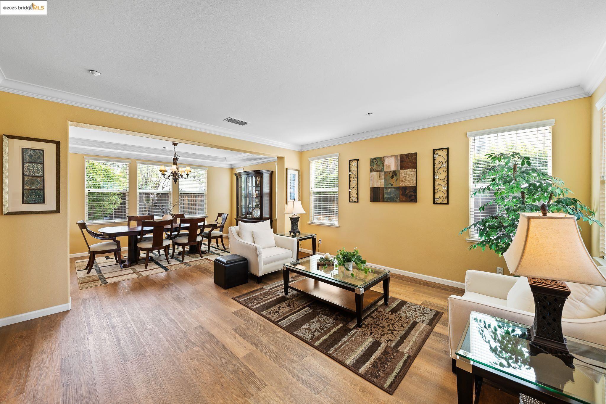 Detail Gallery Image 4 of 42 For 2308 Windy Springs Ln, Brentwood,  CA 94513 - 5 Beds | 4 Baths