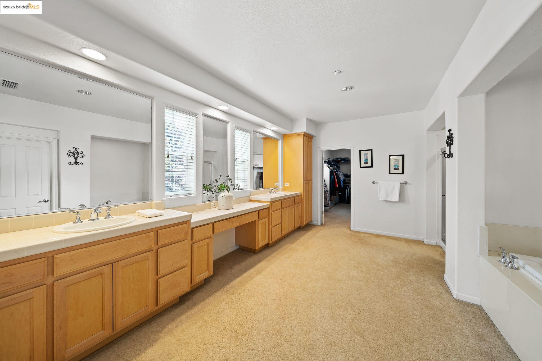 Detail Gallery Image 33 of 42 For 2308 Windy Springs Ln, Brentwood,  CA 94513 - 5 Beds | 4 Baths