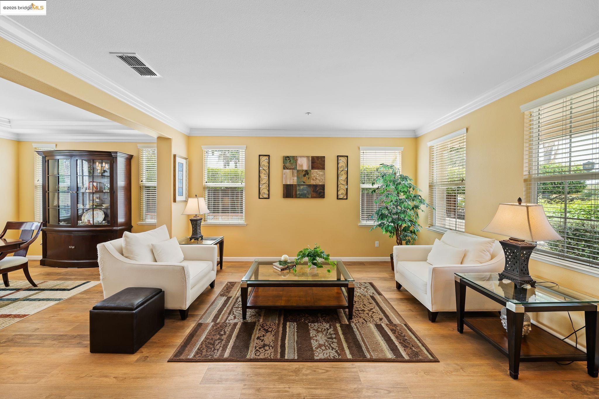 Detail Gallery Image 5 of 42 For 2308 Windy Springs Ln, Brentwood,  CA 94513 - 5 Beds | 4 Baths