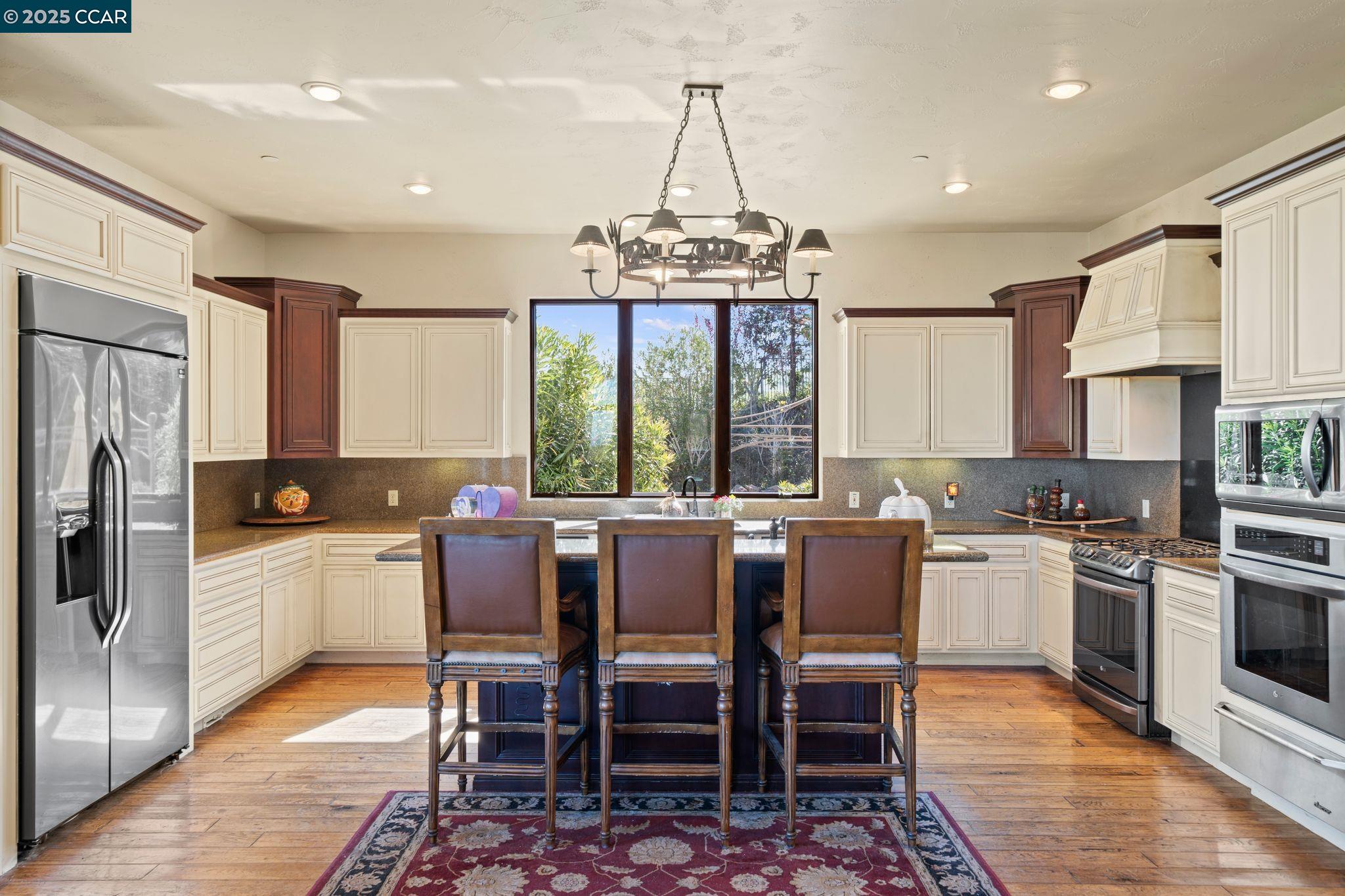 633 Kalthoff Cmn, Livermore, California 94550, 5 Bedrooms Bedrooms, 19 Rooms Rooms,4 BathroomsBathrooms,Residential,For Sale,633 Kalthoff Cmn,41091813