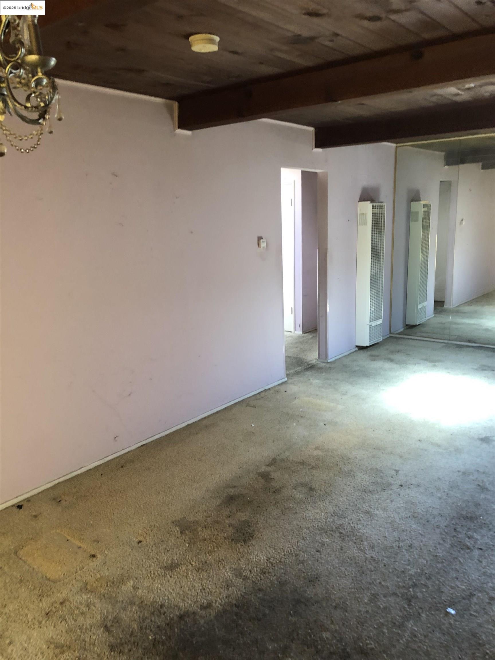 Detail Gallery Image 11 of 16 For 800 Payne Dr, Richmond,  CA 94806 - 2 Beds | 2 Baths