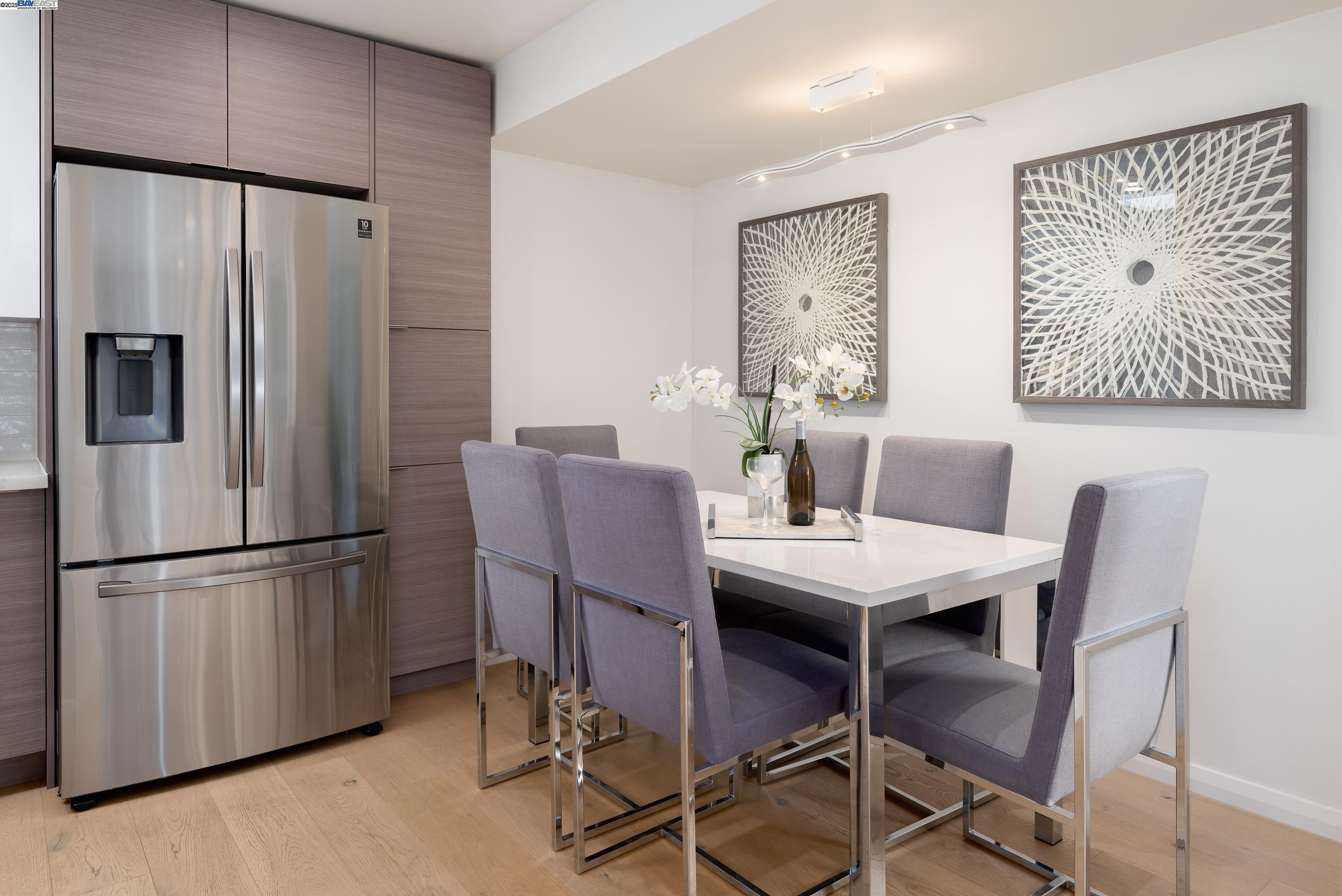 Detail Gallery Image 16 of 29 For 500 W Middlefield Rd #116,  Mountain View,  CA 94043 - 2 Beds | 2 Baths