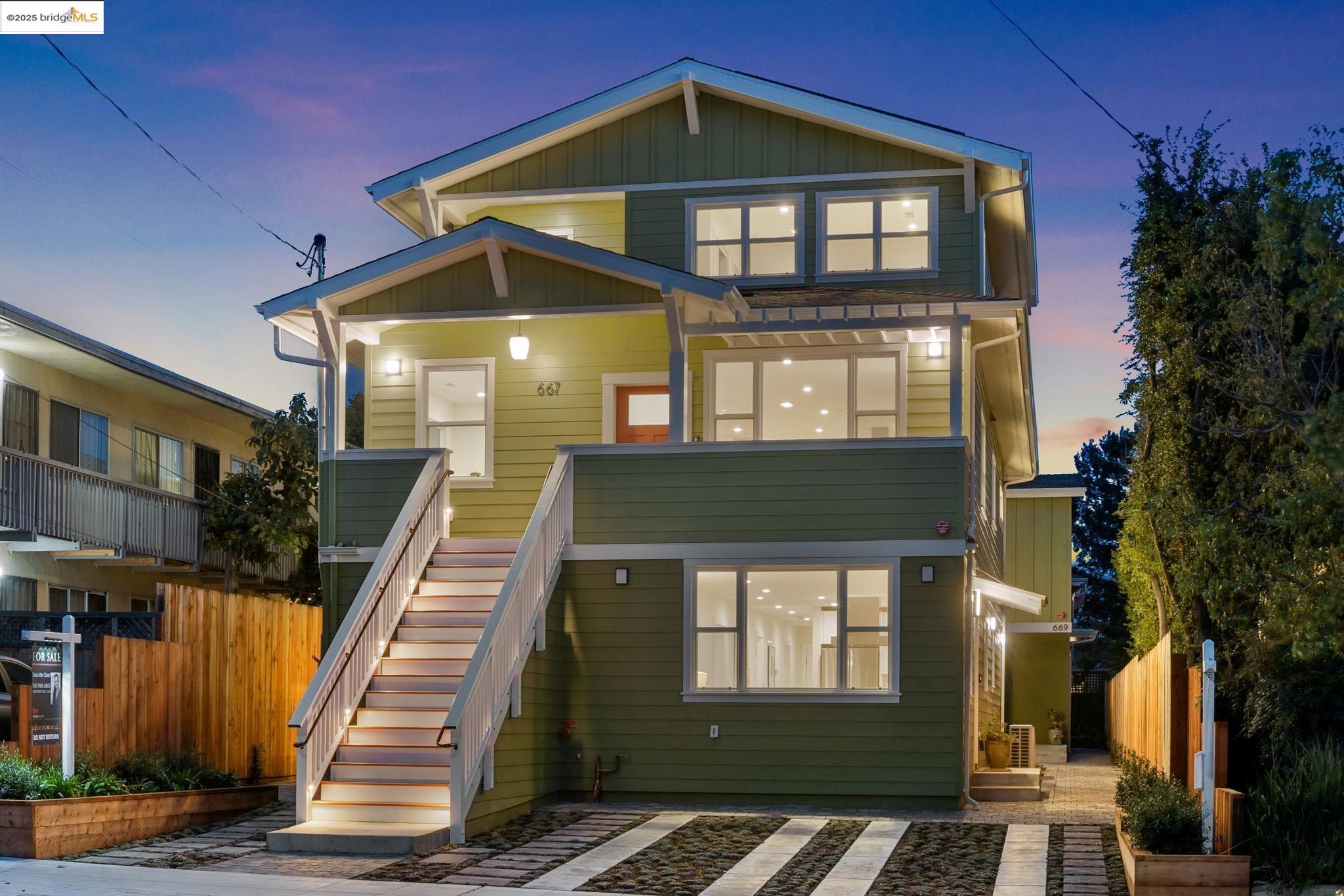 Detail Gallery Image 1 of 60 For 667 & 667a Alcatraz Ave, Oakland,  CA 94609 - – Beds | – Baths