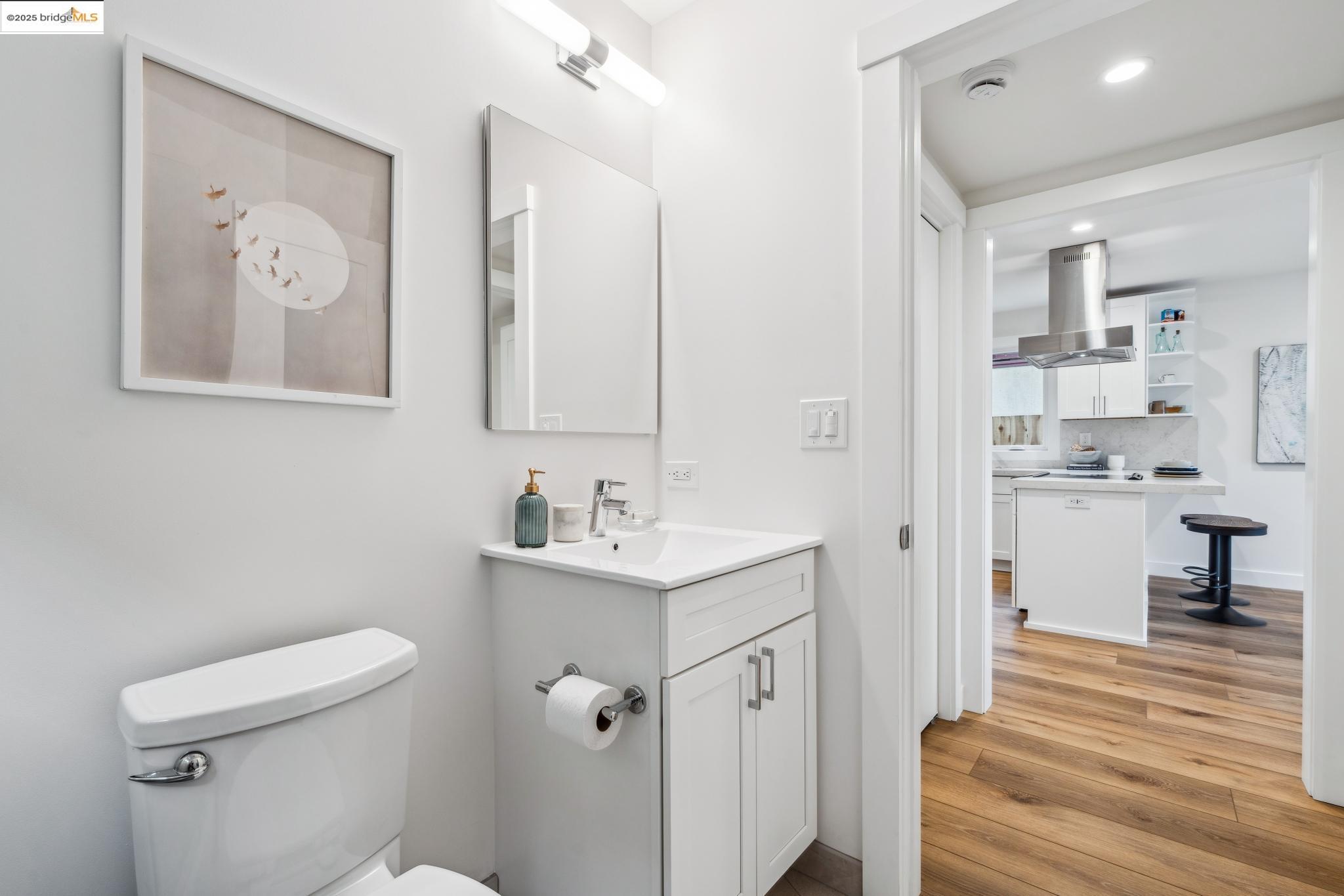 Detail Gallery Image 45 of 60 For 667 & 667a Alcatraz Ave, Oakland,  CA 94609 - – Beds | – Baths