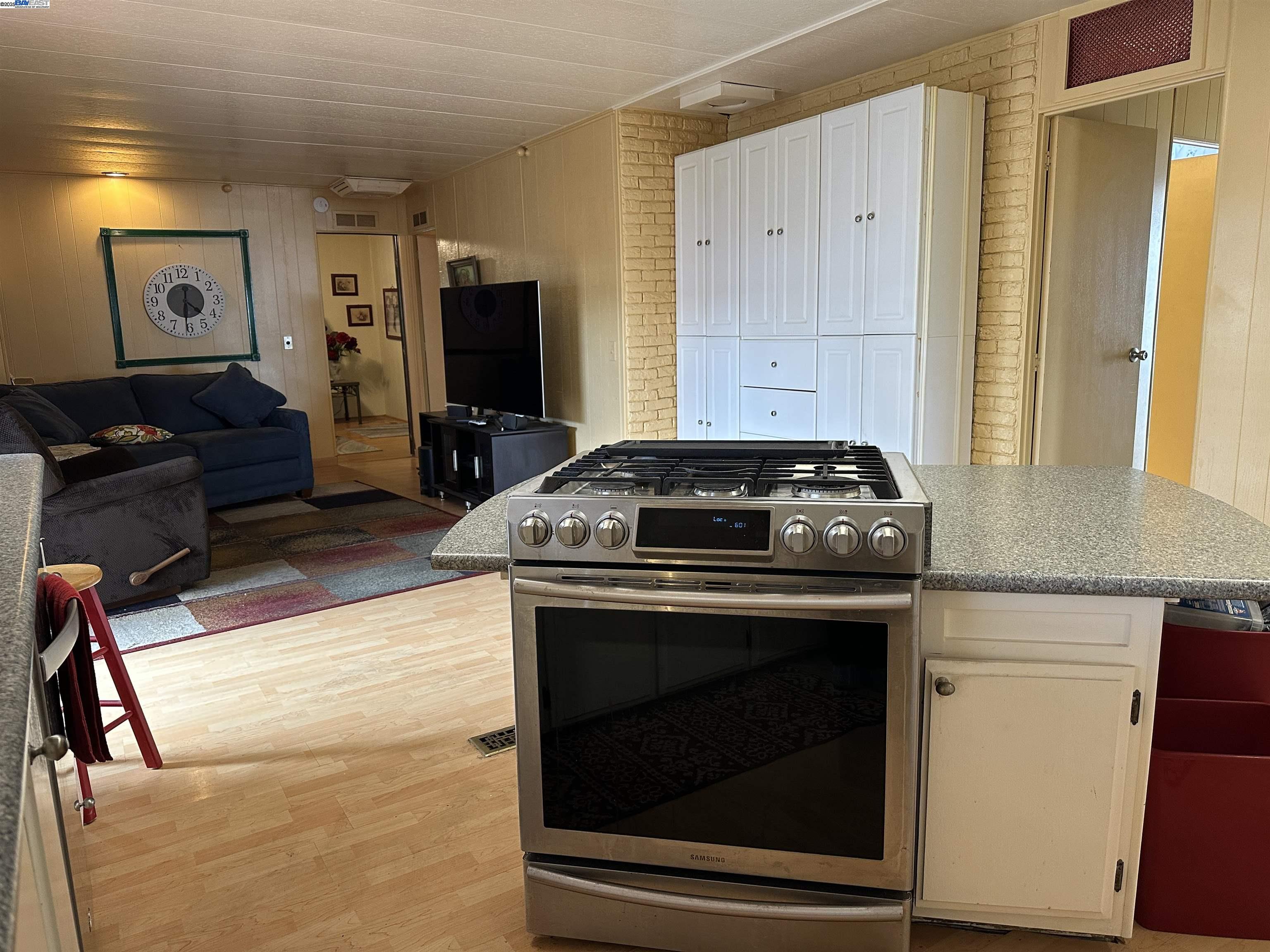 Detail Gallery Image 11 of 26 For 4141 Deep Creed Rd. #129,  Fremont,  CA 94555 - 2 Beds | 2 Baths