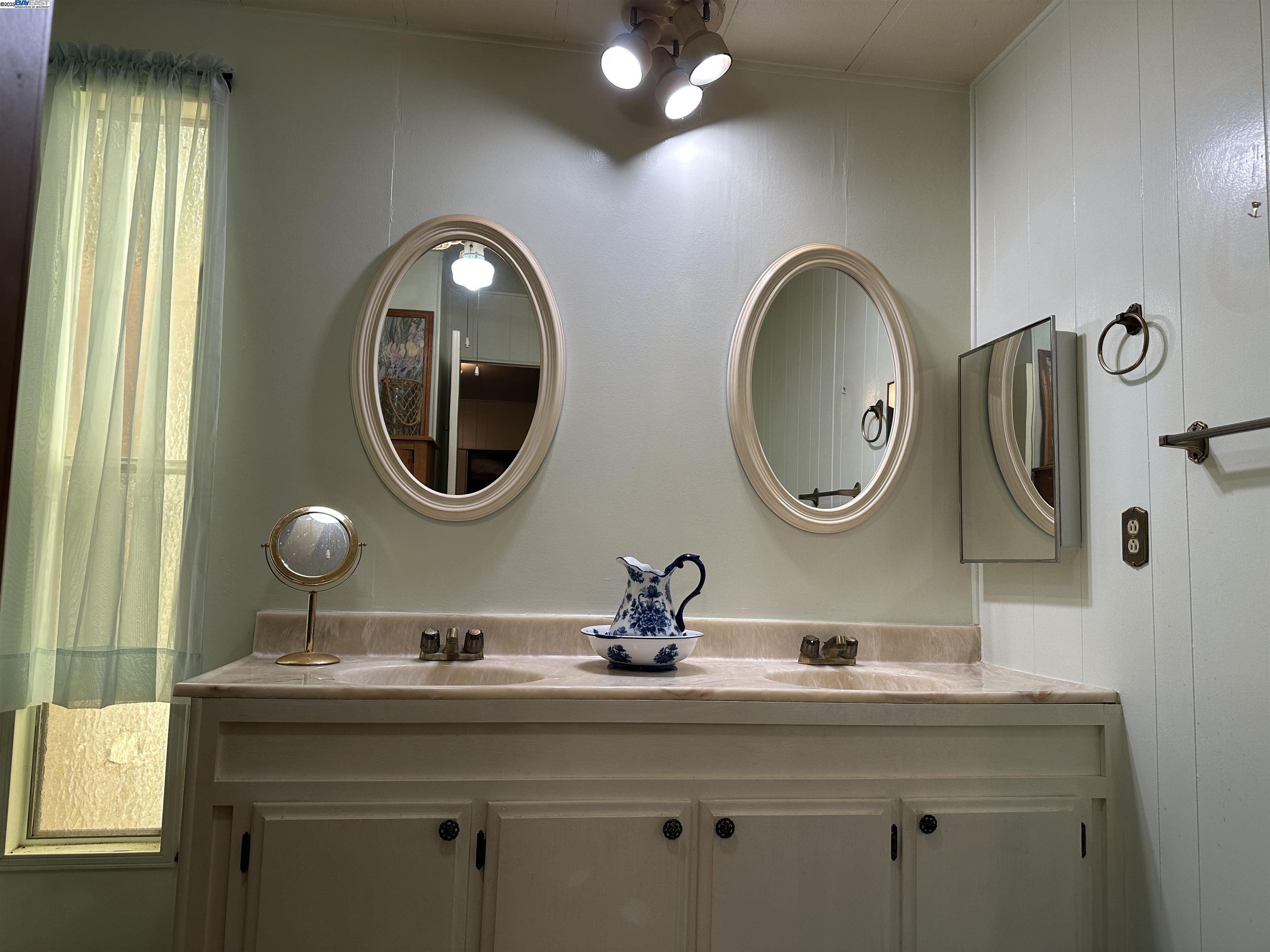 Detail Gallery Image 17 of 26 For 4141 Deep Creed Rd. #129,  Fremont,  CA 94555 - 2 Beds | 2 Baths