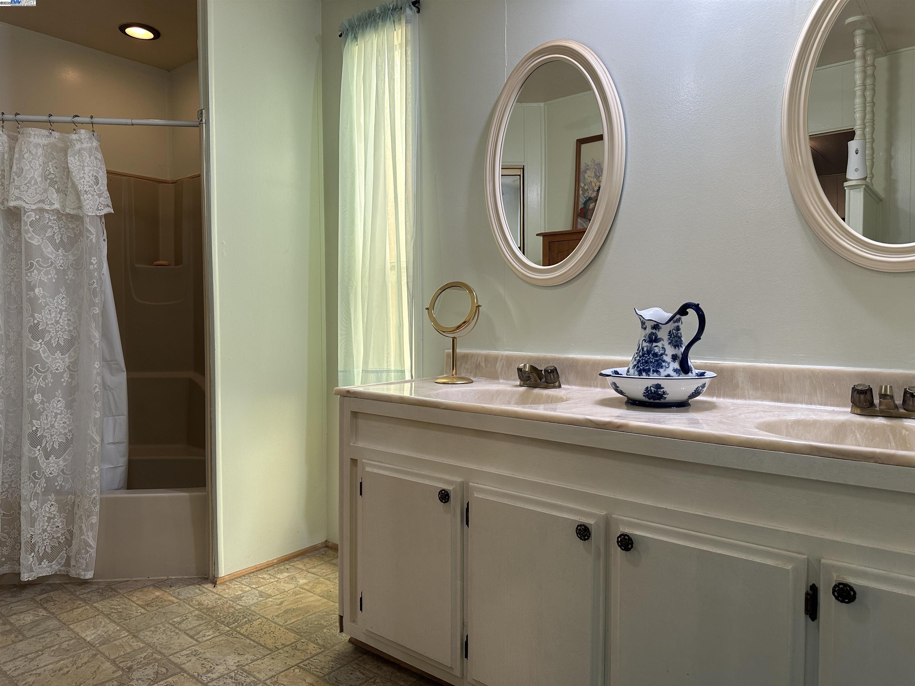 Detail Gallery Image 18 of 26 For 4141 Deep Creed Rd. #129,  Fremont,  CA 94555 - 2 Beds | 2 Baths