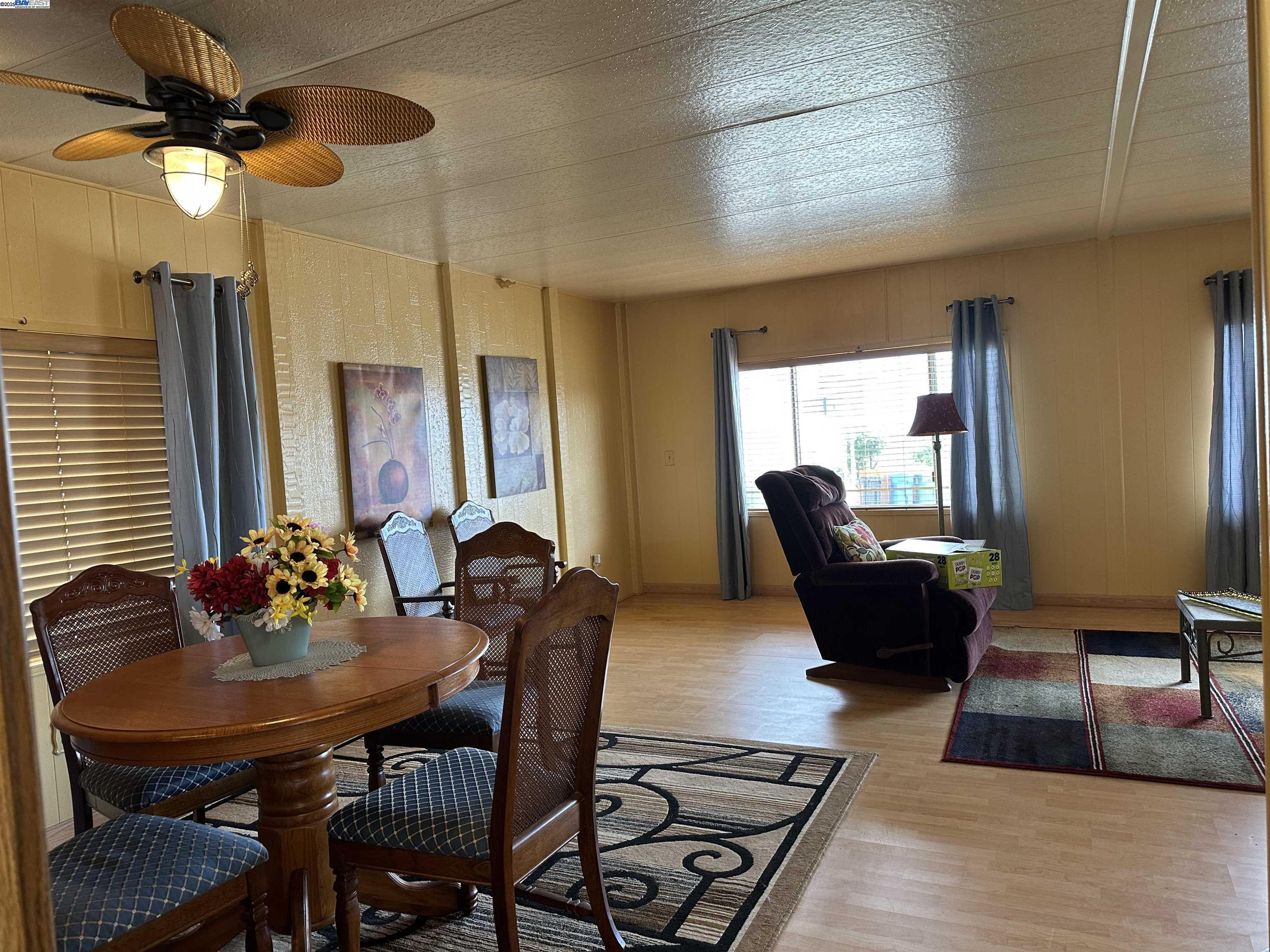 Detail Gallery Image 5 of 26 For 4141 Deep Creed Rd. #129,  Fremont,  CA 94555 - 2 Beds | 2 Baths