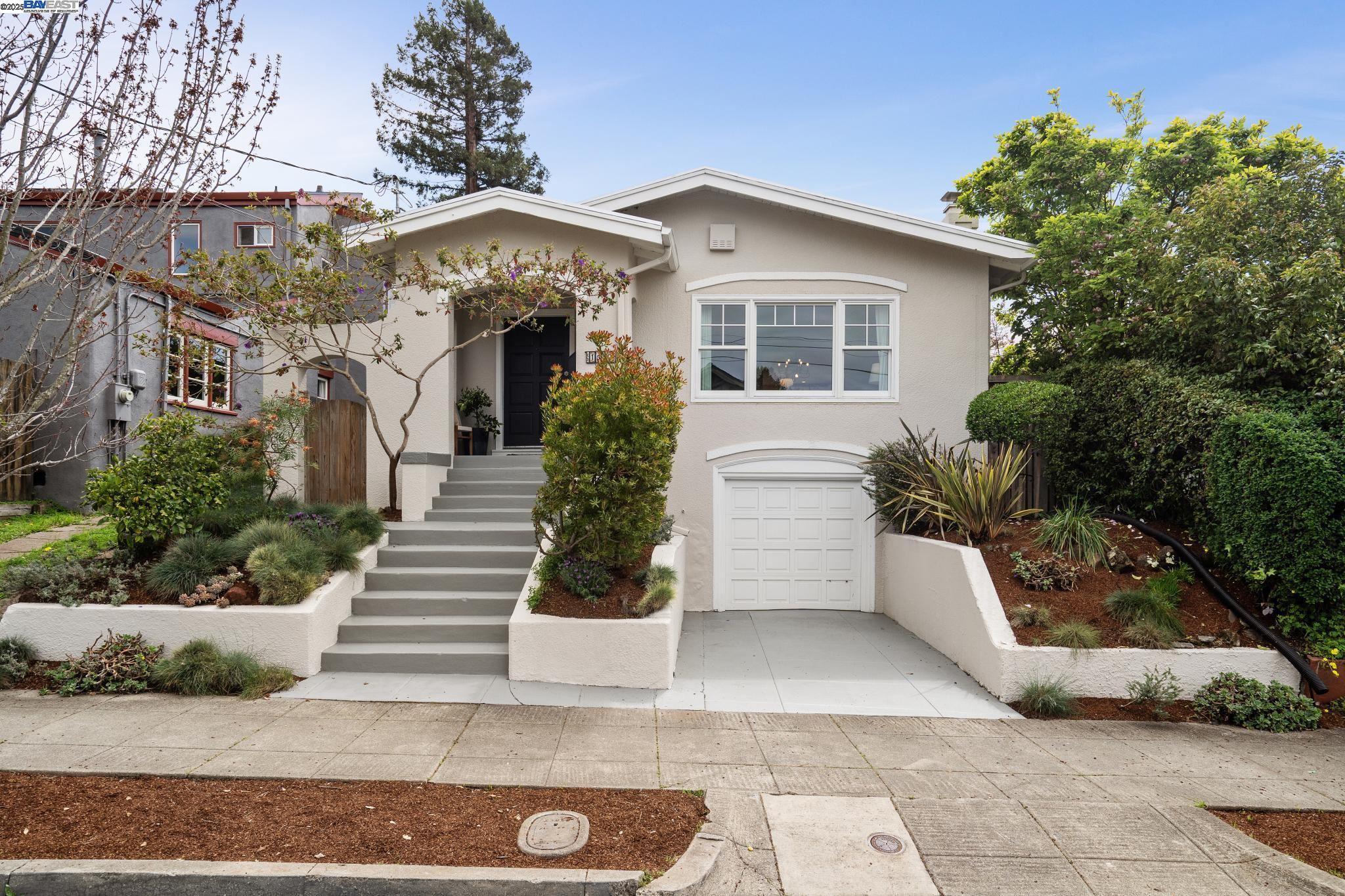 Detail Gallery Image 1 of 1 For 1542 Lincoln St, Berkeley,  CA 94703 - 2 Beds | 1 Baths