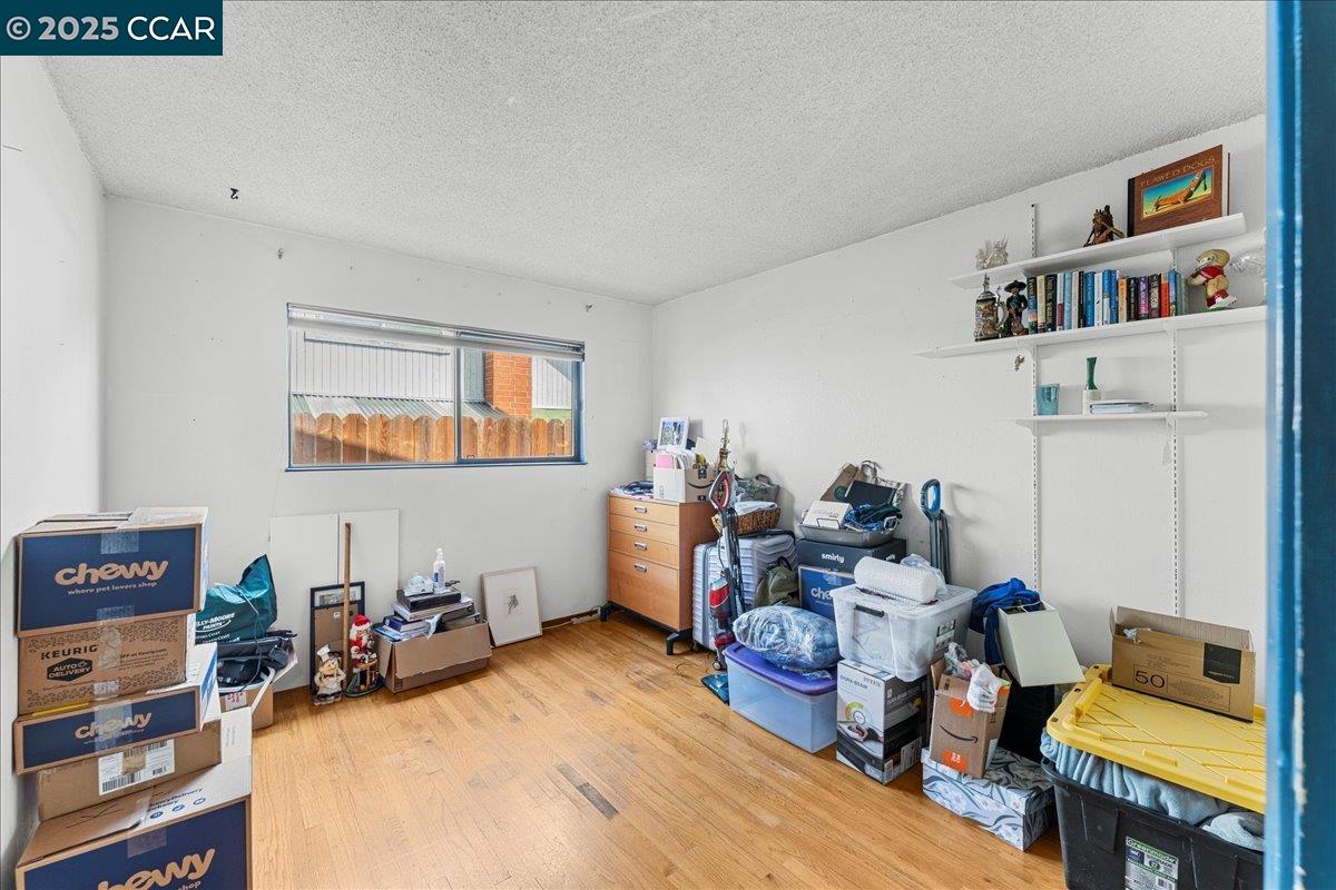 Detail Gallery Image 28 of 31 For 885 Tara Hills Dr, Pinole,  CA 94564 - 3 Beds | 2 Baths