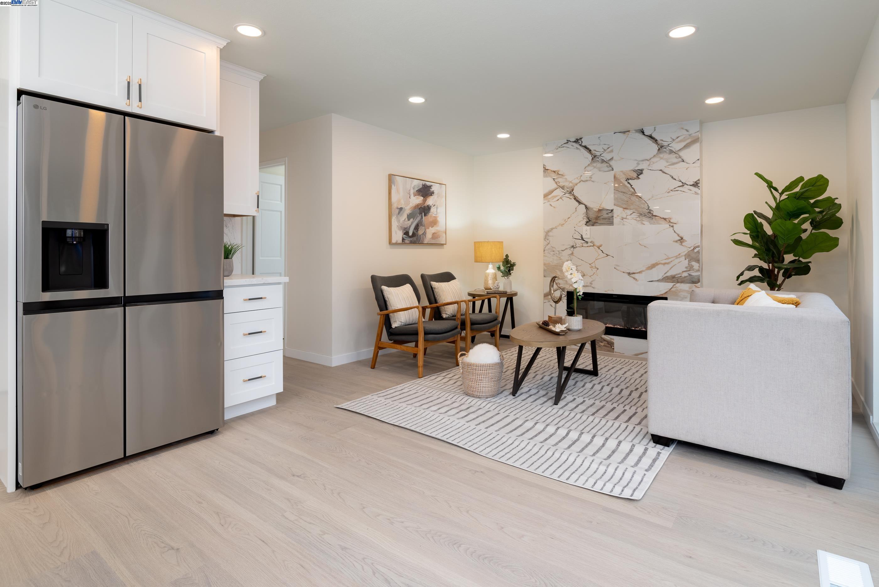 Detail Gallery Image 18 of 49 For 5657 Shadow Ridge Dr, Castro Valley,  CA 94552 - 4 Beds | 2/1 Baths