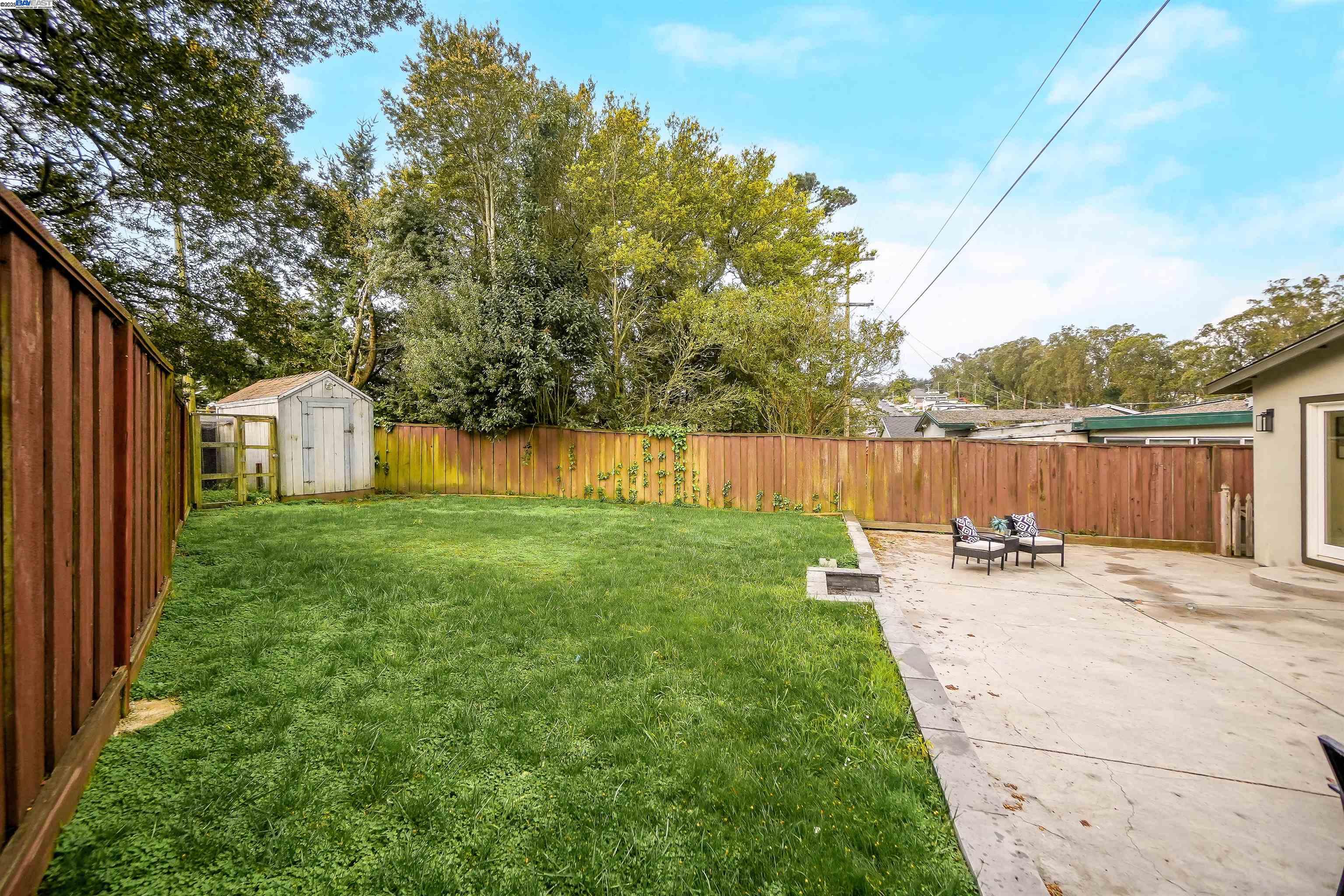 Detail Gallery Image 32 of 34 For 2521 Evergreen Dr, San Bruno,  CA 94066 - 4 Beds | 2 Baths