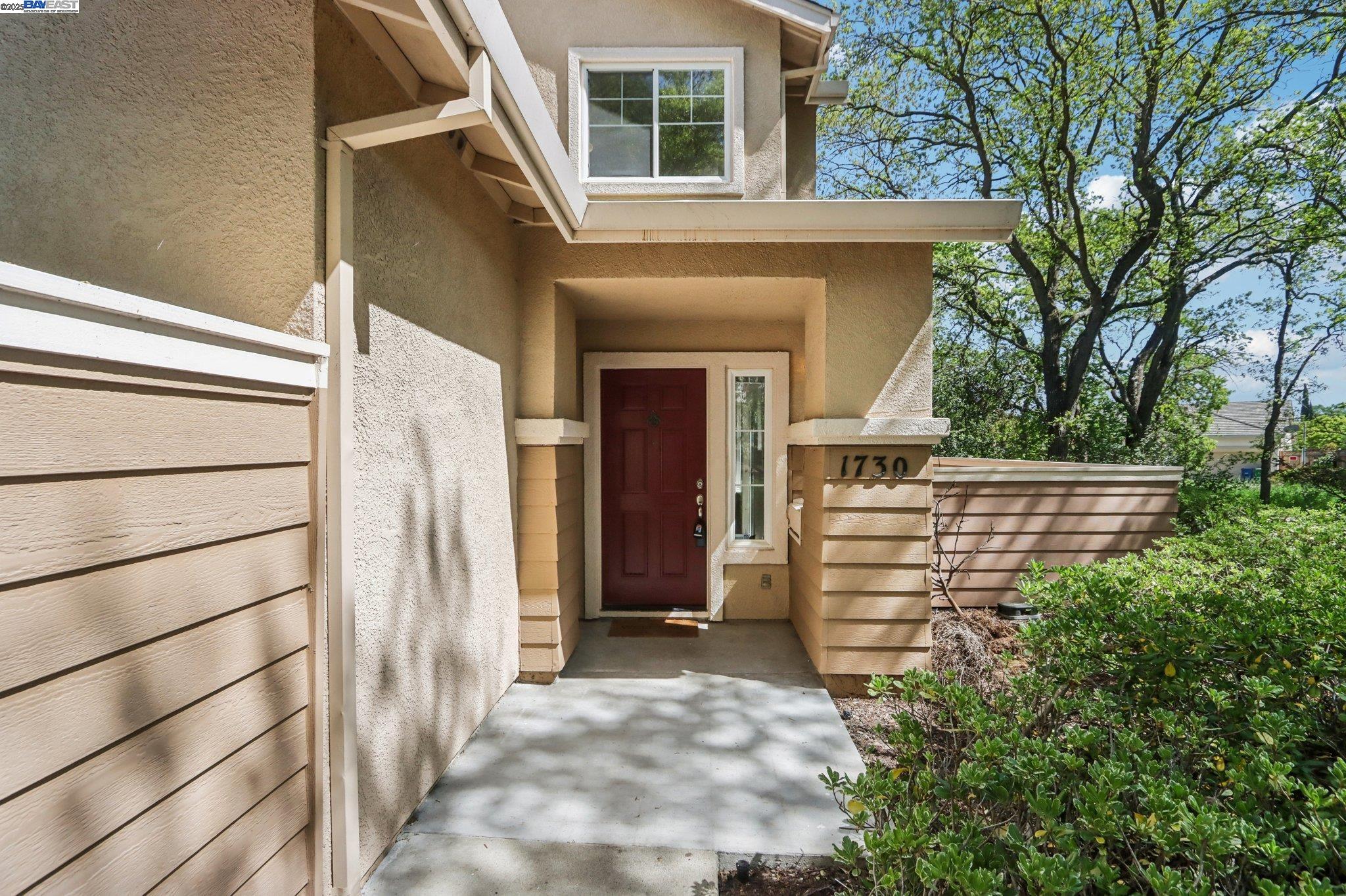 MLS: 41091857 Condo For Sale