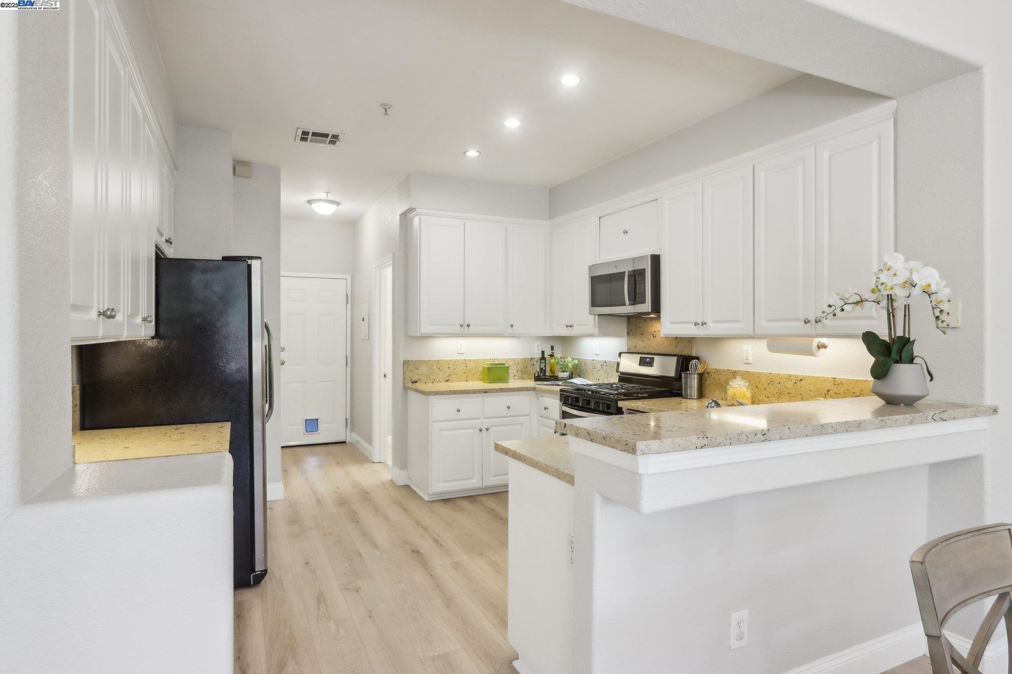 Photo #16: 41091857 Listing: Photo #16