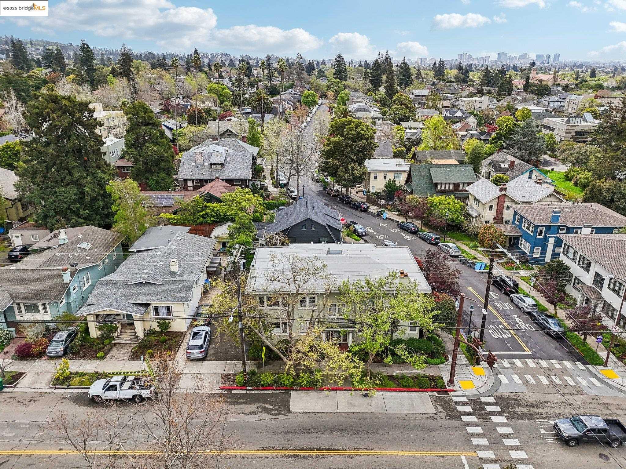 Detail Gallery Image 30 of 40 For 2600 Ashby Ave #3,  Berkeley,  CA 94705 - 1 Beds | 1 Baths