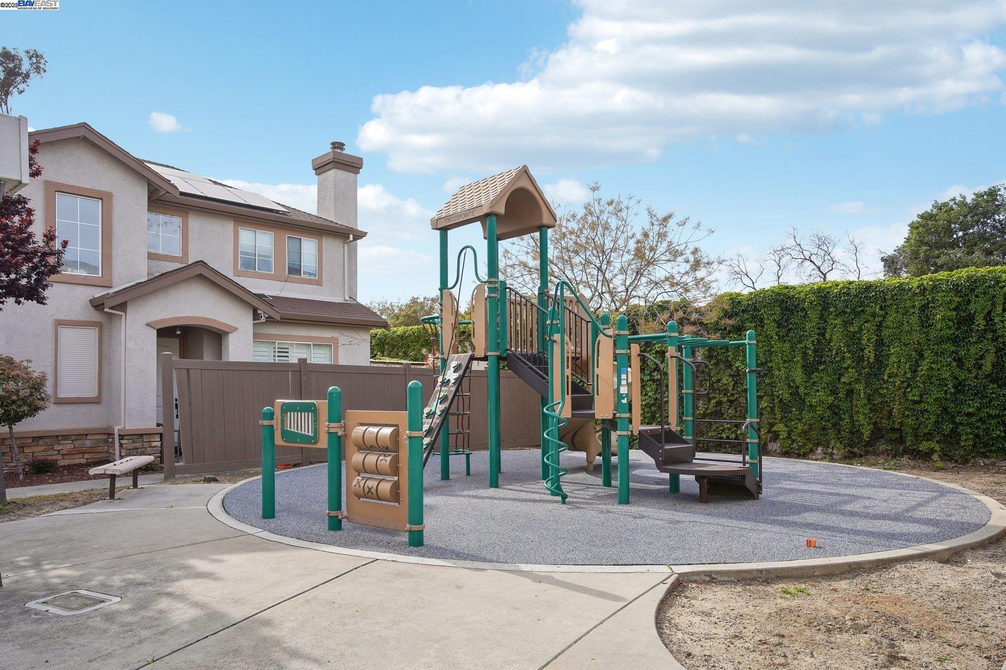 619 Ravenna Ter, Fremont, California 94536, 3 Bedrooms Bedrooms, 8 Rooms Rooms,2 BathroomsBathrooms,Residential,For Sale,619 Ravenna Ter,41091861