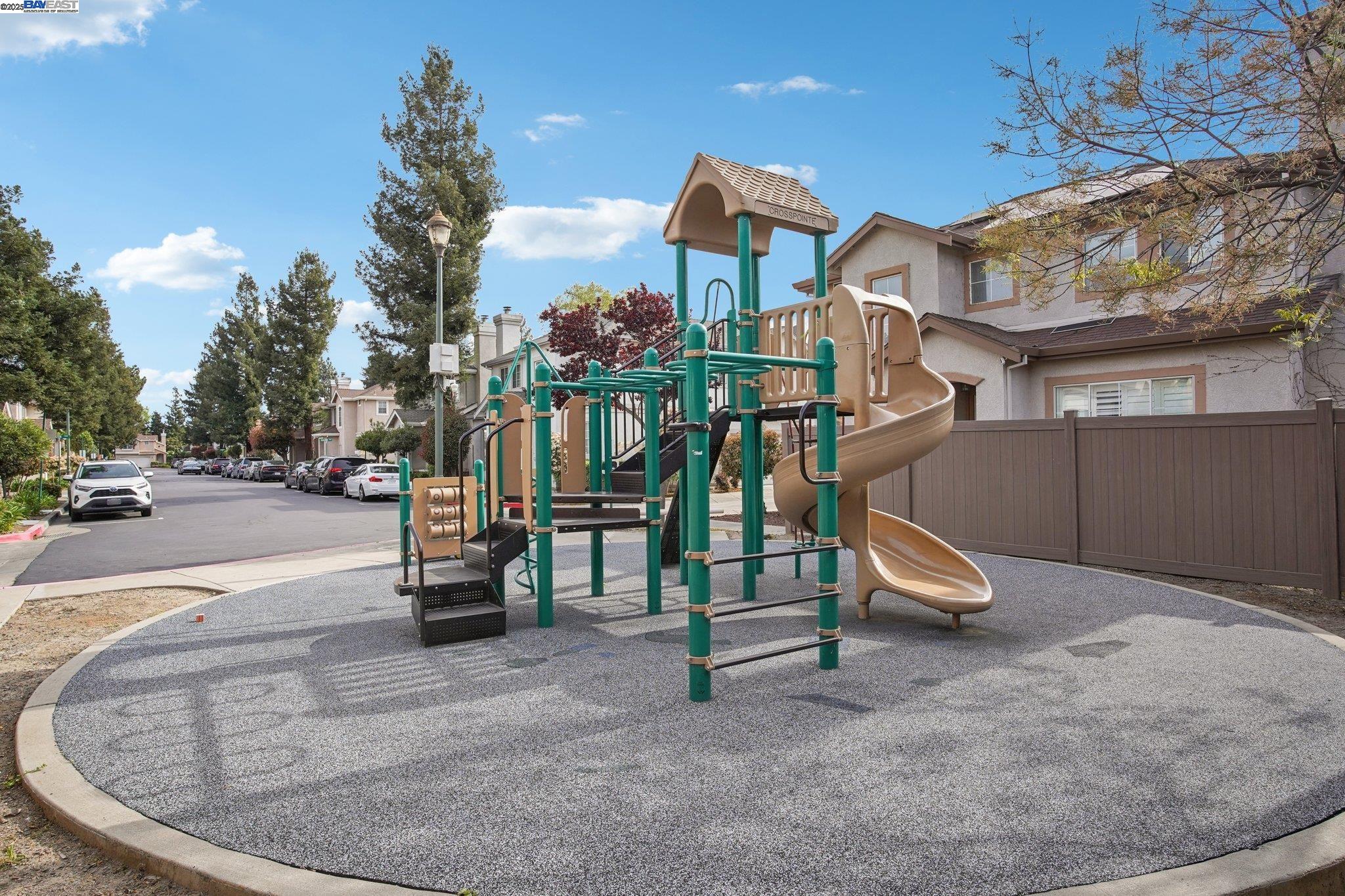 619 Ravenna Ter, Fremont, California 94536, 3 Bedrooms Bedrooms, 8 Rooms Rooms,2 BathroomsBathrooms,Residential,For Sale,619 Ravenna Ter,41091861