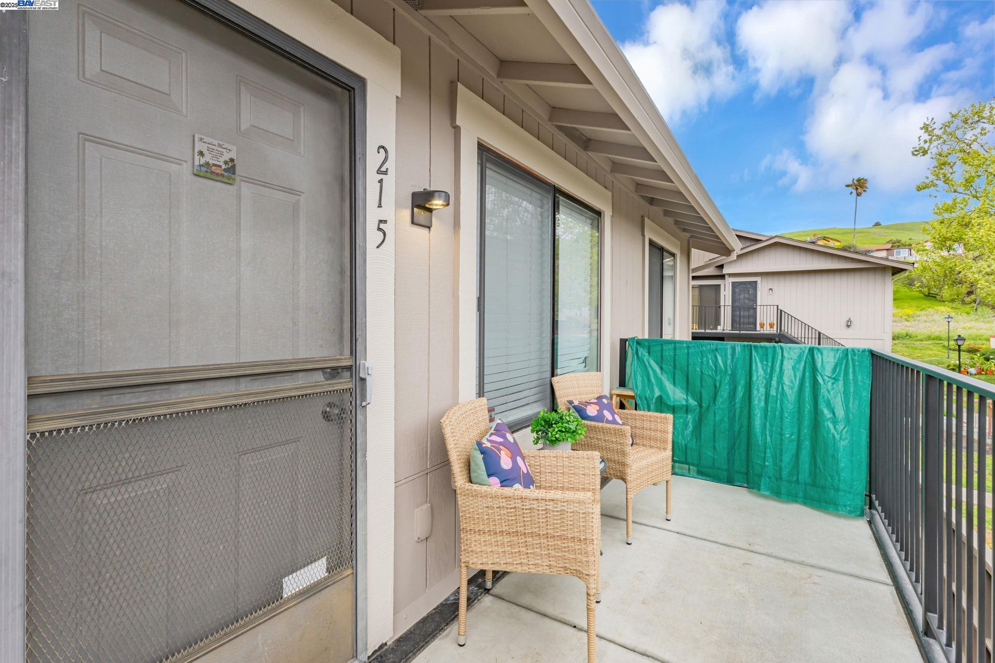 Detail Gallery Image 18 of 22 For 215 Galano Plz, Union City,  CA 94587 - 2 Beds | 1 Baths