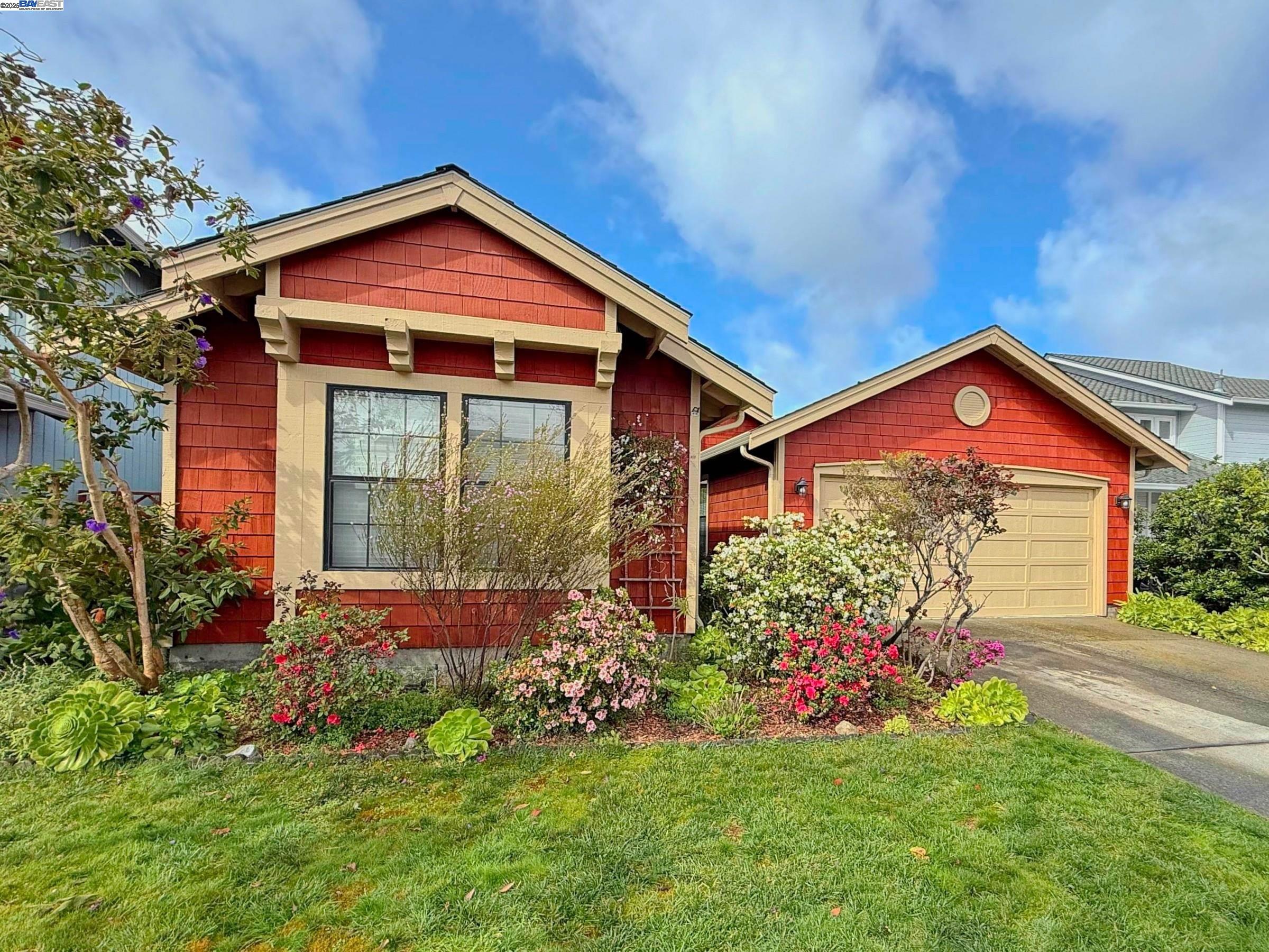 Detail Gallery Image 1 of 1 For 117 Gainsborough Ct, Alameda,  CA 94502 - 3 Beds | 2 Baths