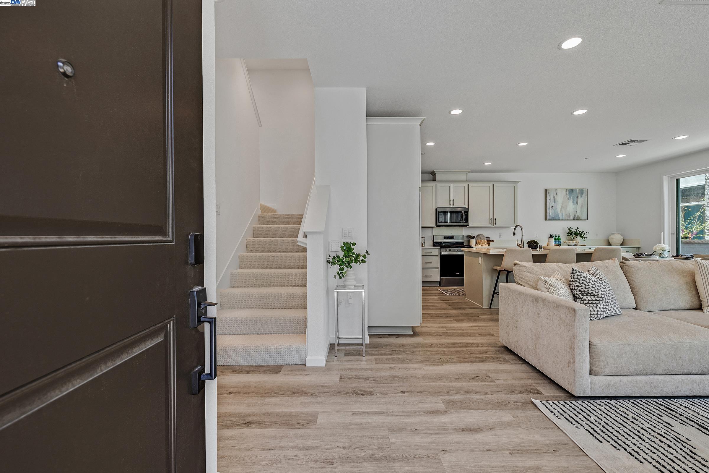 Photo #6: 41091888 Listing 
