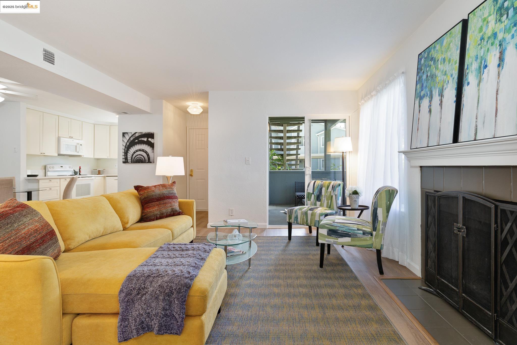 Photo #5: 41091893 Listing 