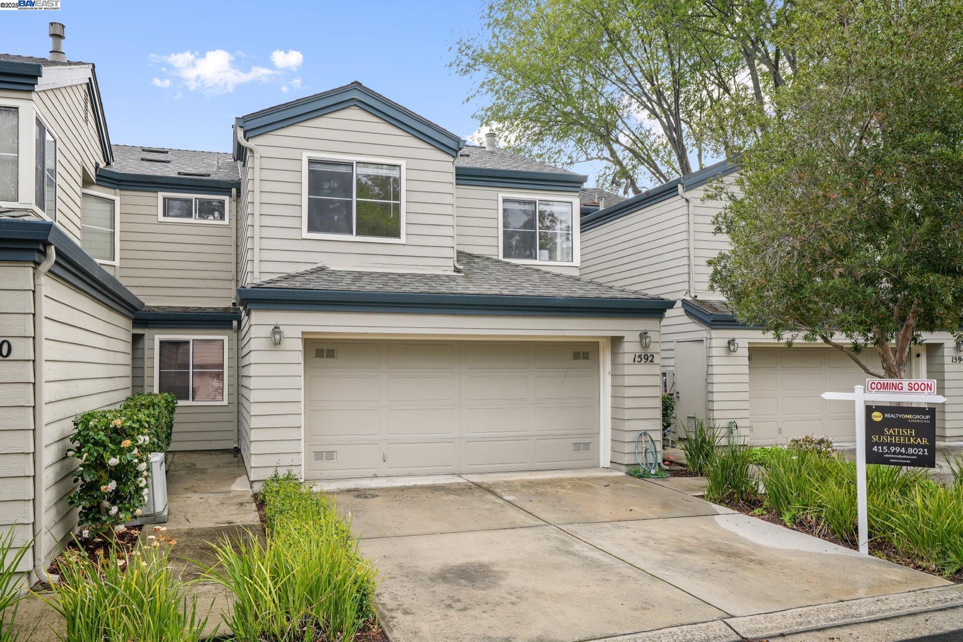 Detail Gallery Image 1 of 60 For 1592 Fairway Green Cir, San Jose,  CA 95131 - 3 Beds | 2/1 Baths