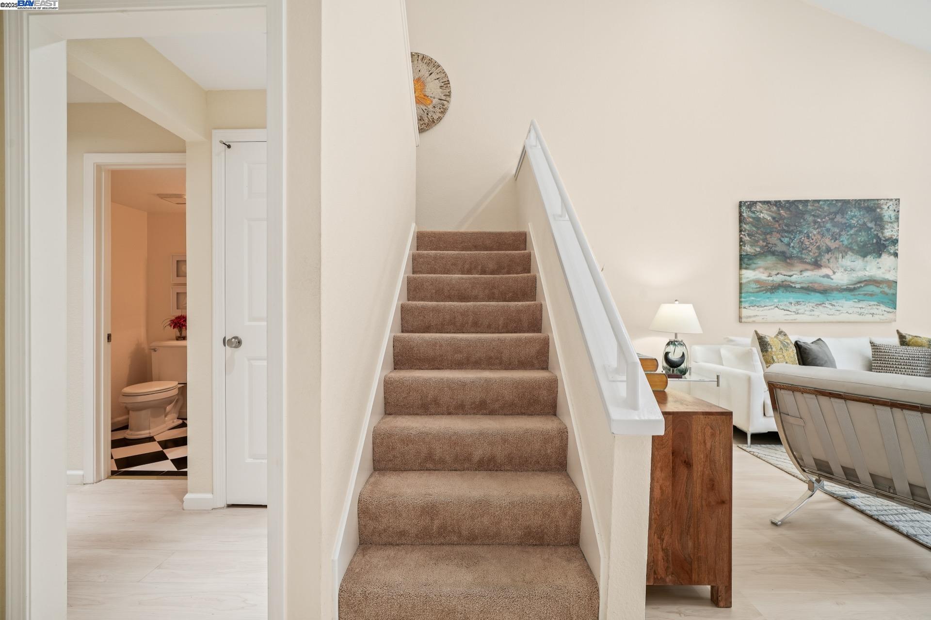 Detail Gallery Image 28 of 60 For 1592 Fairway Green Cir, San Jose,  CA 95131 - 3 Beds | 2/1 Baths