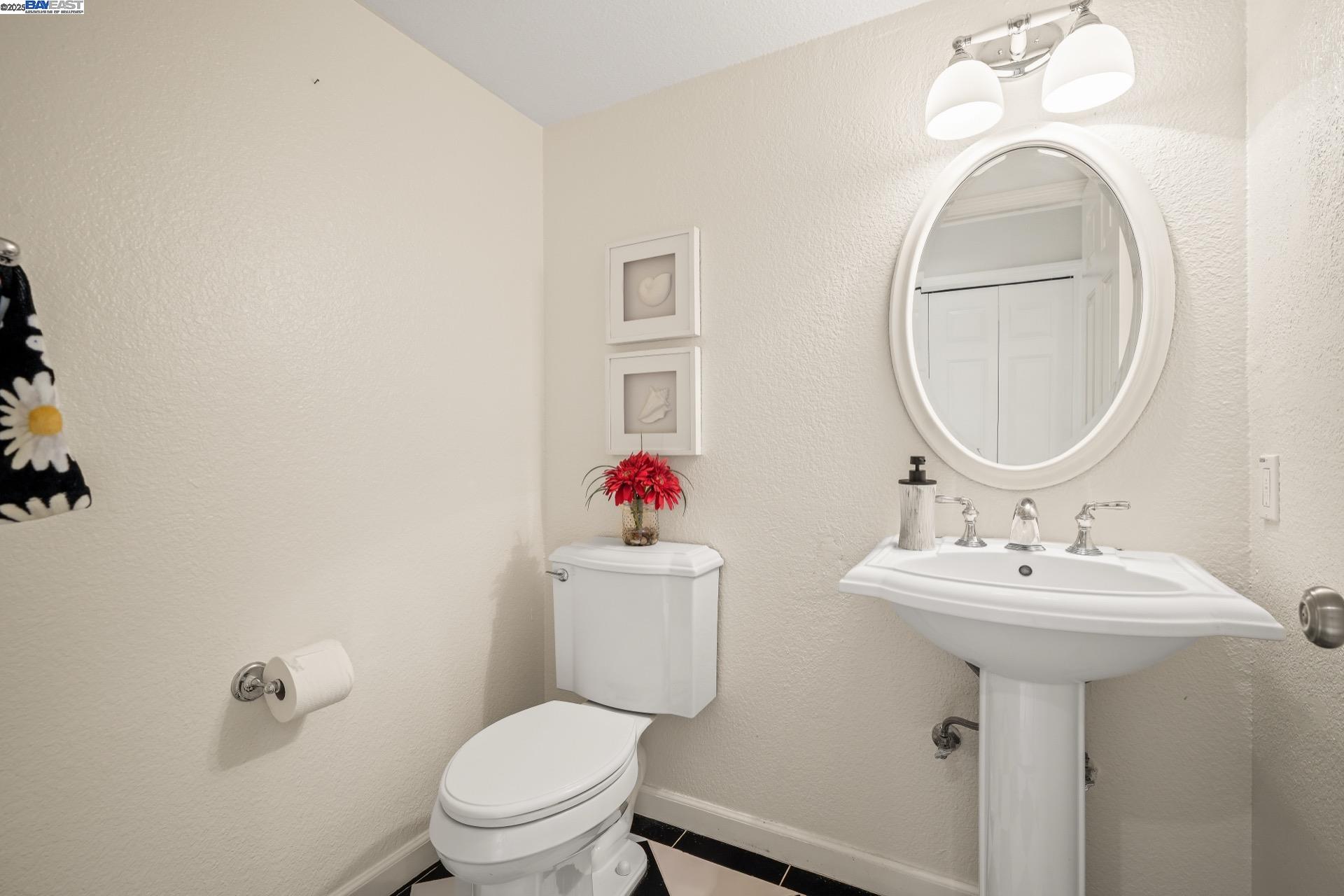 Detail Gallery Image 44 of 60 For 1592 Fairway Green Cir, San Jose,  CA 95131 - 3 Beds | 2/1 Baths