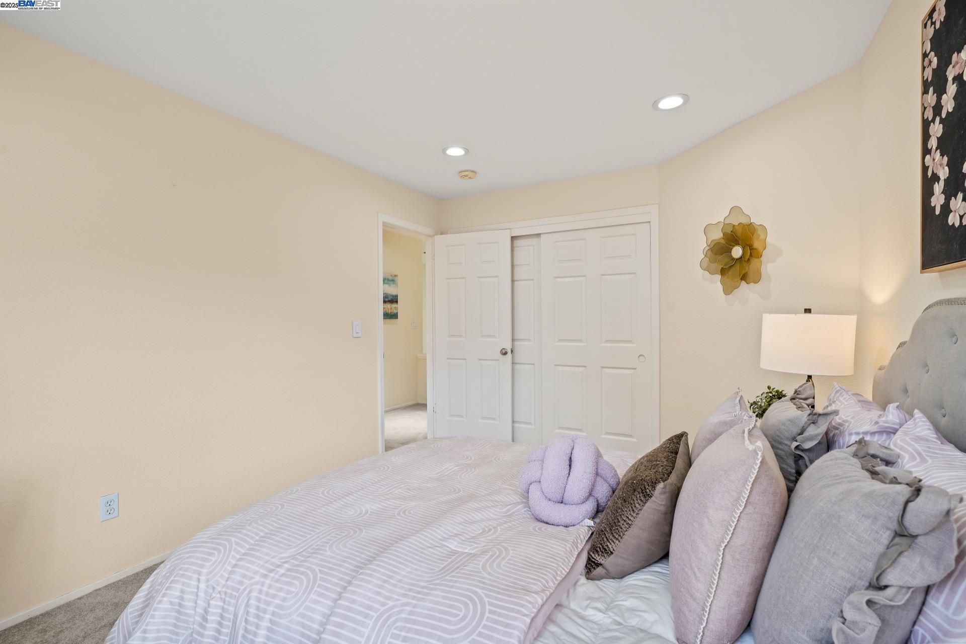 Detail Gallery Image 8 of 60 For 1592 Fairway Green Cir, San Jose,  CA 95131 - 3 Beds | 2/1 Baths