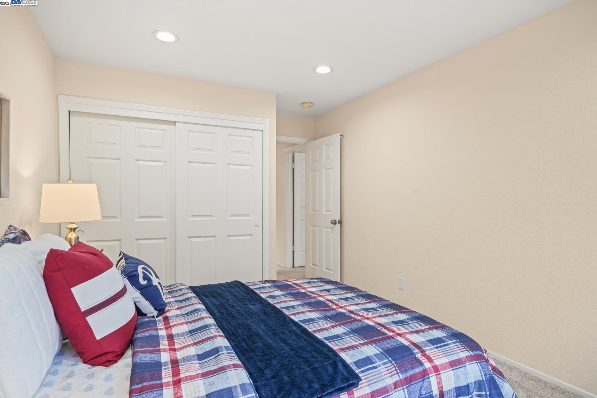Detail Gallery Image 10 of 60 For 1592 Fairway Green Cir, San Jose,  CA 95131 - 3 Beds | 2/1 Baths