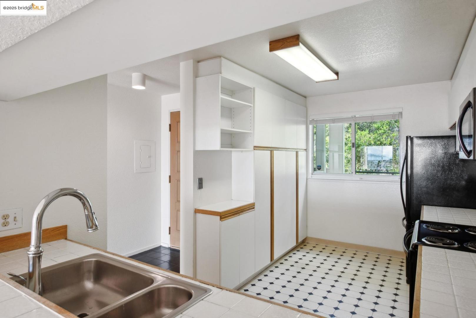 Photo #16: 41091916 Listing: Photo #16