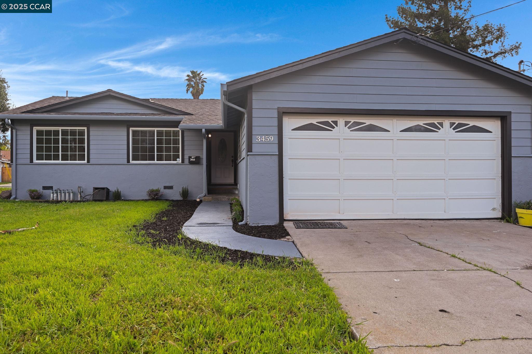 Detail Gallery Image 1 of 1 For 3459 Cranbrook Way, Concord,  CA 94520 - 4 Beds | 2 Baths