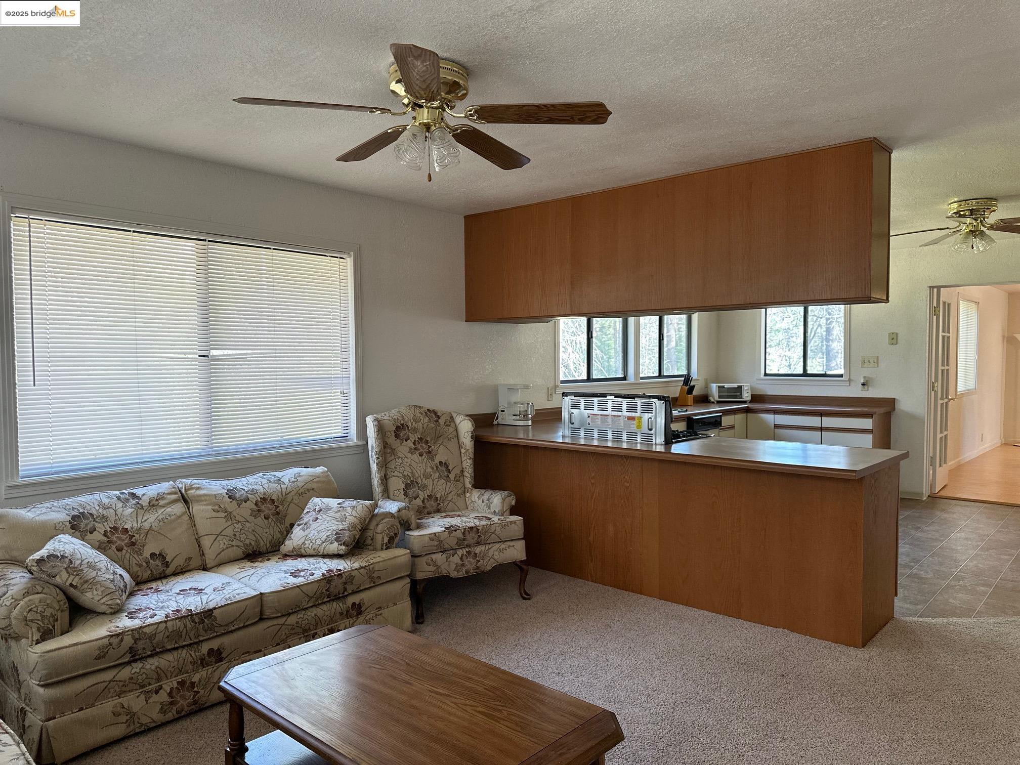 Detail Gallery Image 15 of 37 For 10967 Smith Station Rd., Groveland,  CA 95321 - 2 Beds | 2 Baths