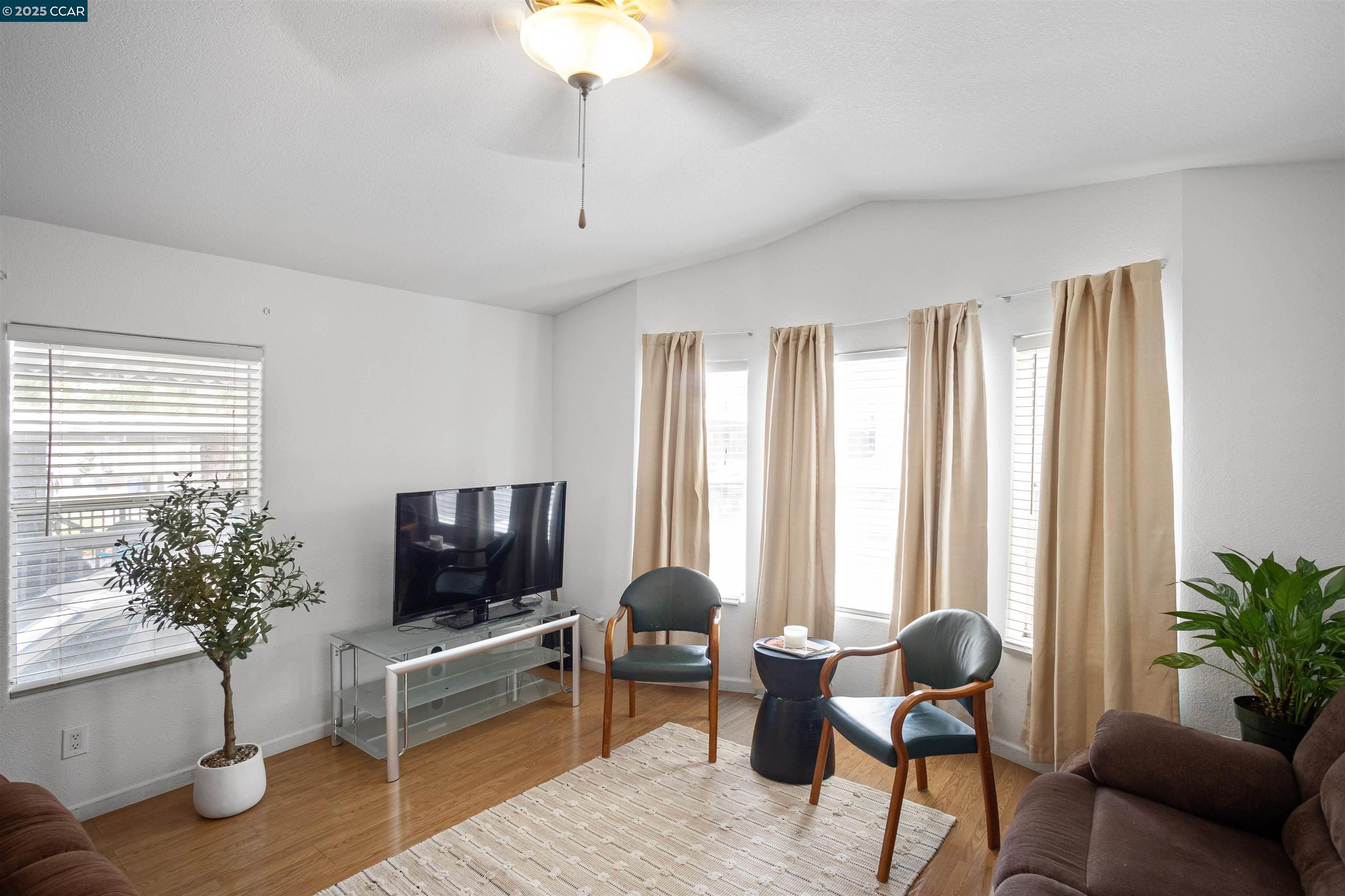 Detail Gallery Image 9 of 37 For 55 Pacifica Ave #96,  Bay Point,  CA 94565 - 2 Beds | 2 Baths