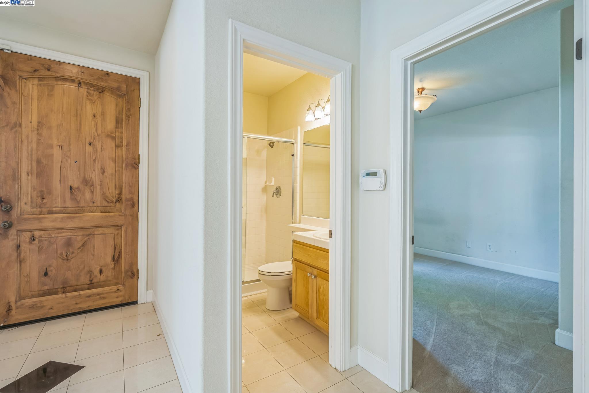 Detail Gallery Image 9 of 24 For 5591 Newfields Ln, Dublin,  CA 94568-8779 - 5 Beds | 4 Baths