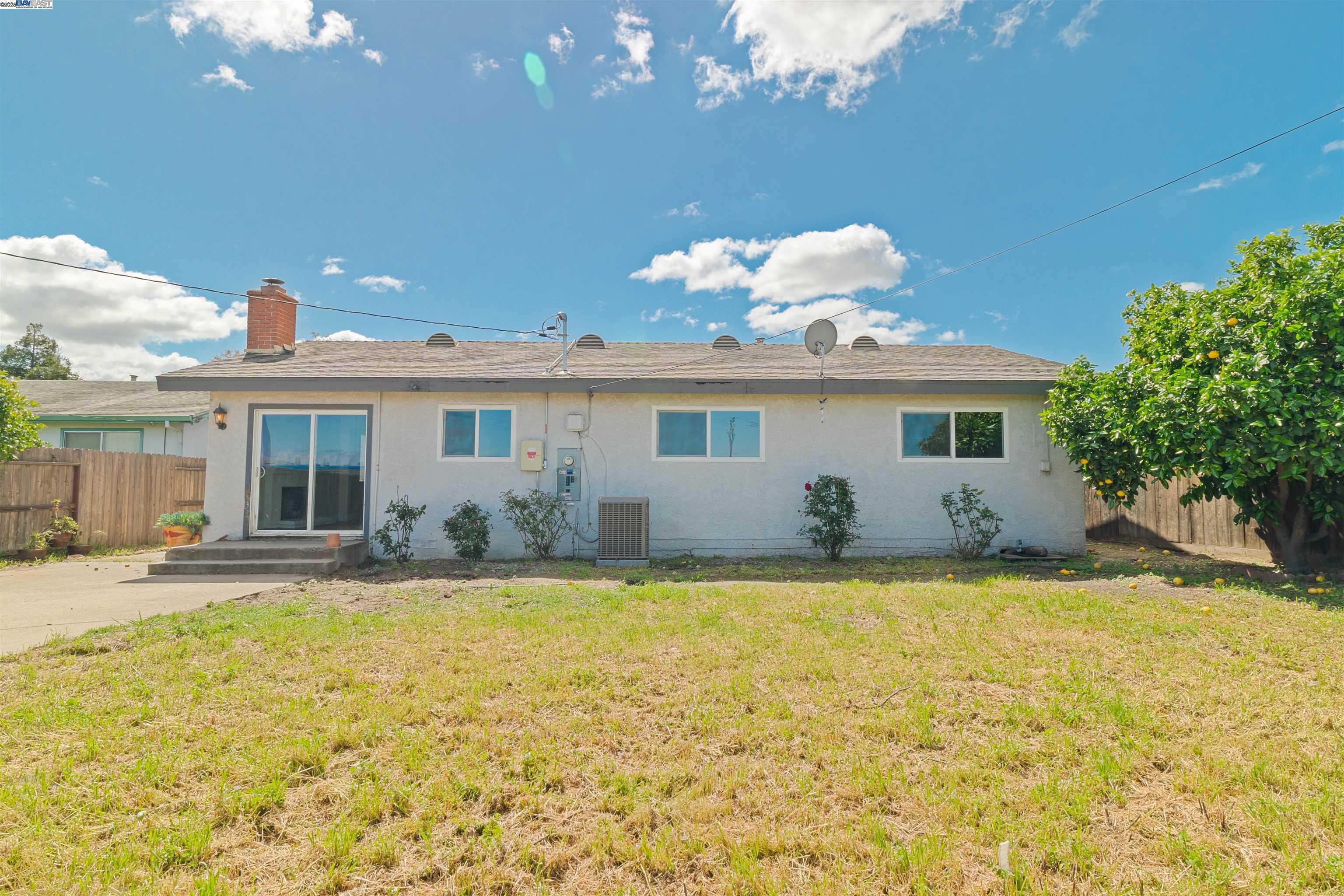 Detail Gallery Image 22 of 25 For 157 Argonaut St, Manteca,  CA 95336 - 3 Beds | 2 Baths