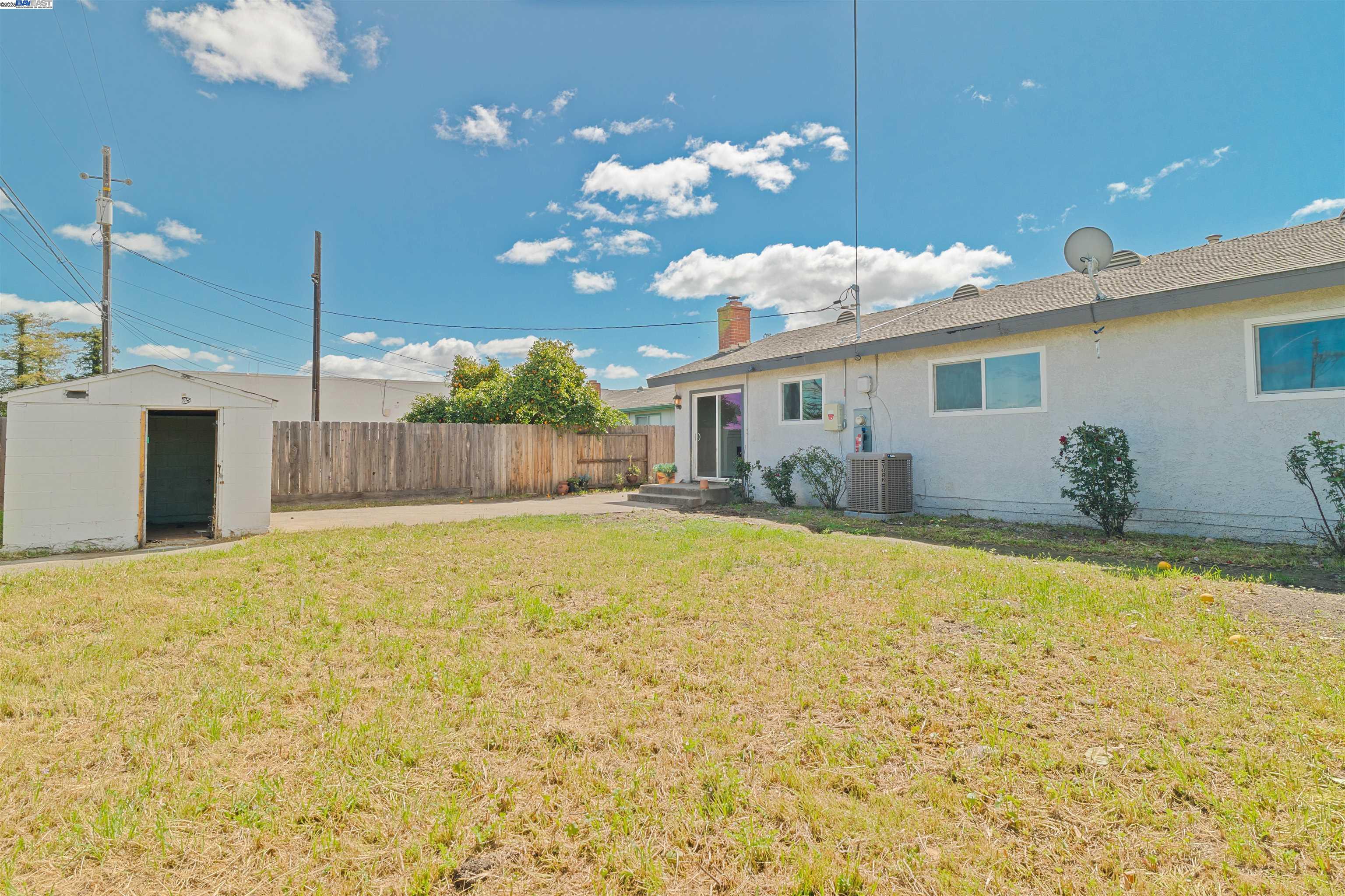 Detail Gallery Image 24 of 25 For 157 Argonaut St, Manteca,  CA 95336 - 3 Beds | 2 Baths