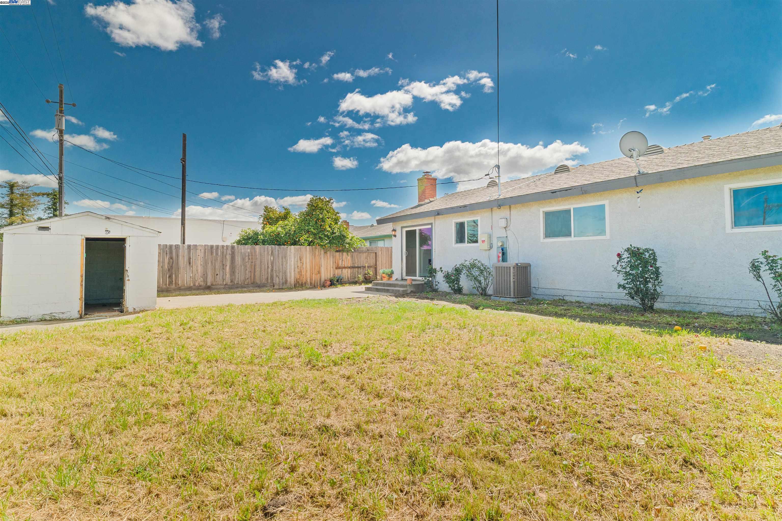 Detail Gallery Image 25 of 25 For 157 Argonaut St, Manteca,  CA 95336 - 3 Beds | 2 Baths