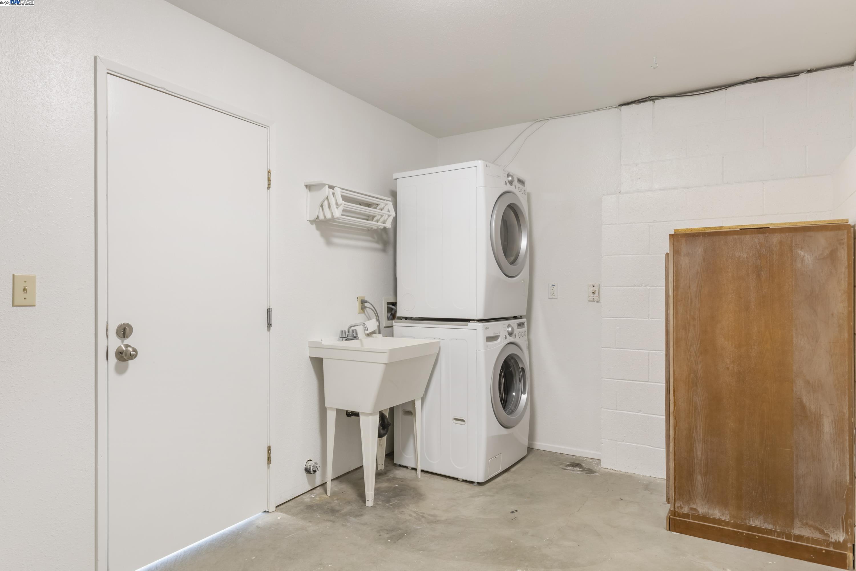 Photo #25: 41091937 Listing: Photo #25