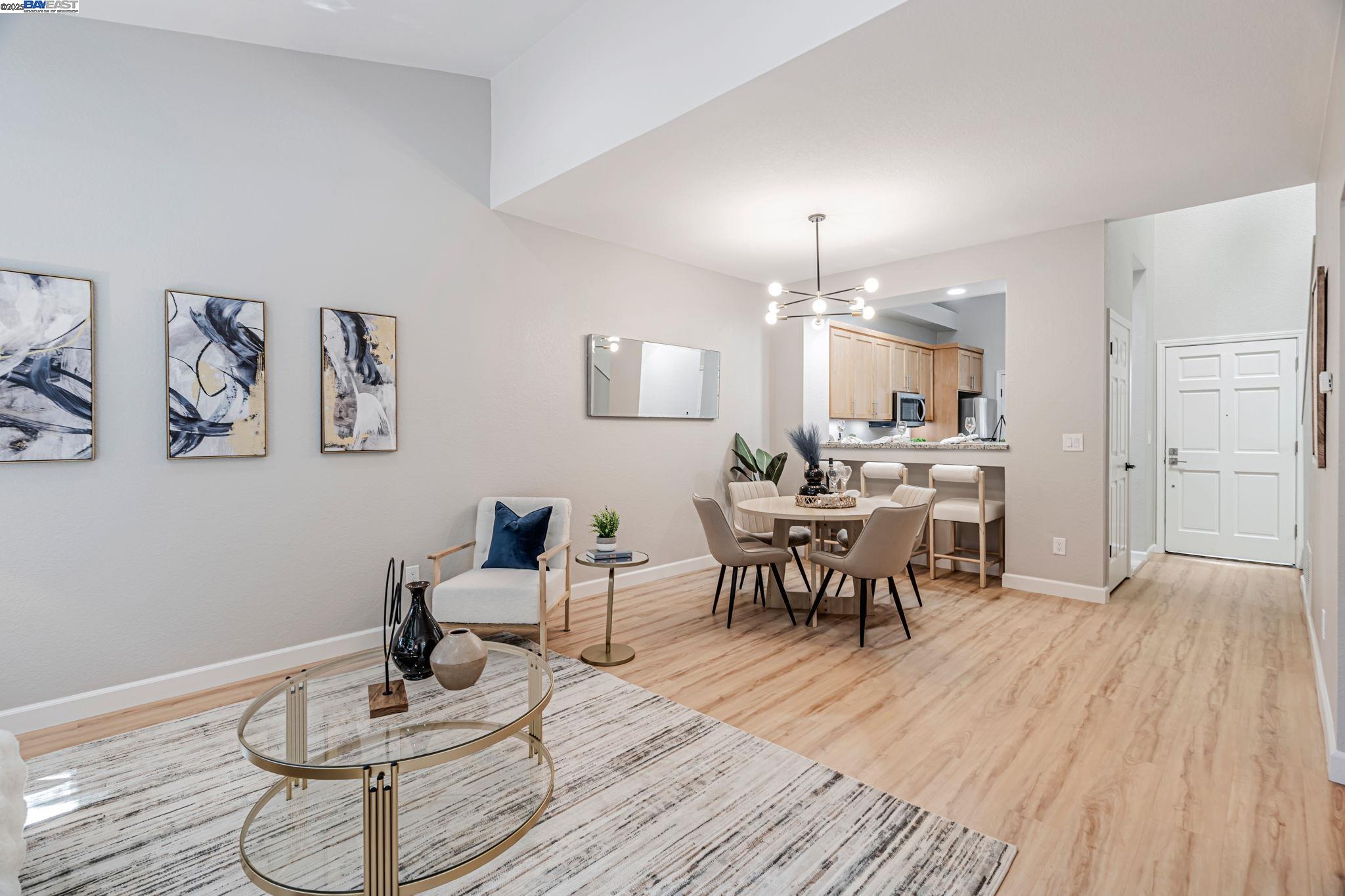Detail Gallery Image 6 of 26 For 419 Saint Emilion Ct, Mountain View,  CA 94043 - 3 Beds | 2/1 Baths