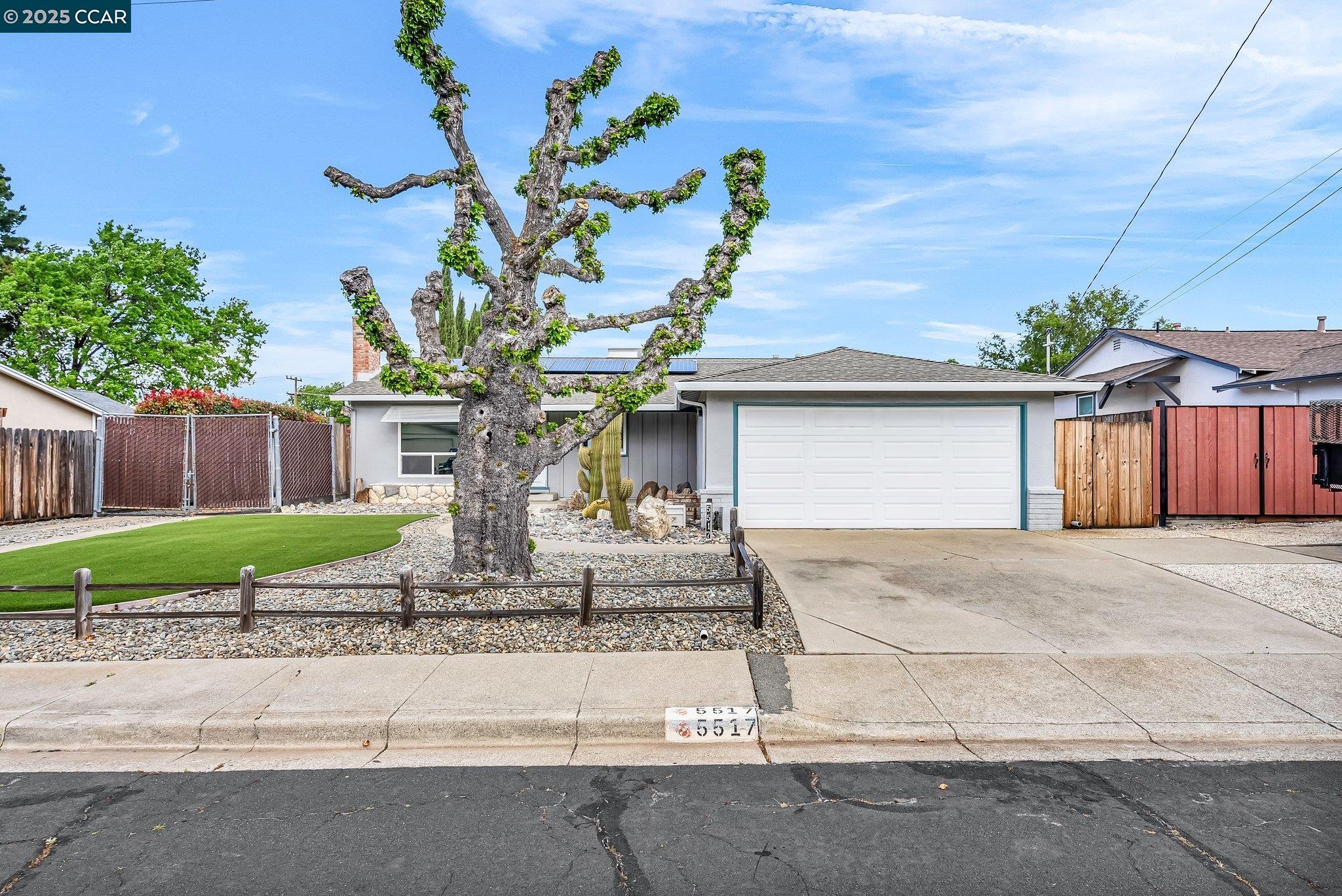Detail Gallery Image 1 of 1 For 5517 Colorado Dr, Concord,  CA 94521 - 3 Beds | 2 Baths