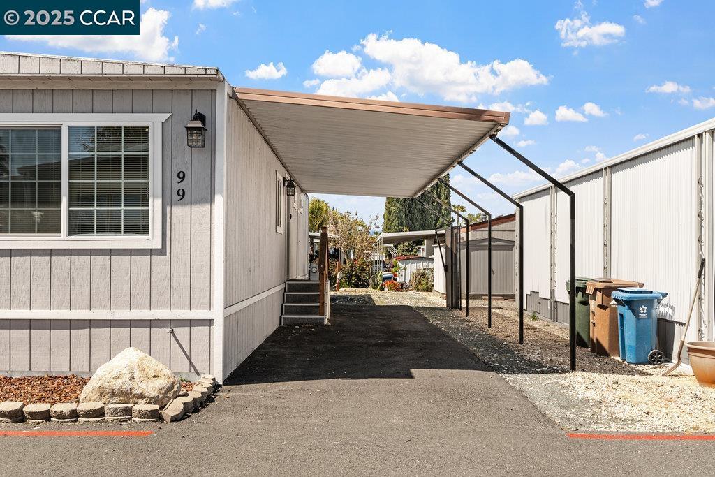 Detail Gallery Image 9 of 44 For 3301 Buchanan #99,  Antioch,  CA 94509 - 3 Beds | 2 Baths