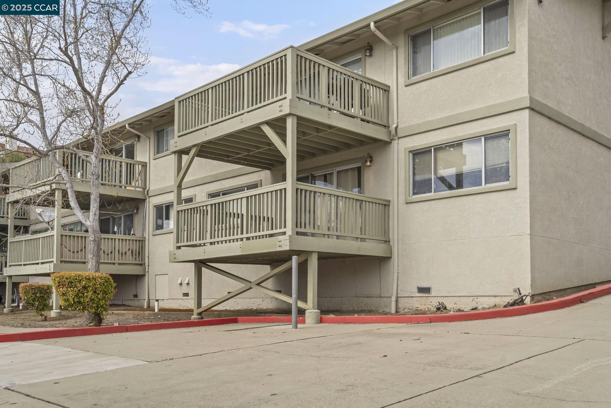 Photo #4: 41091944 Listing: Photo #4